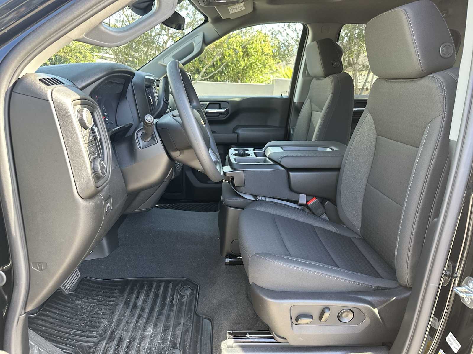 Thumbnail: 2026 Chevrolet Silverado 1500 - 15