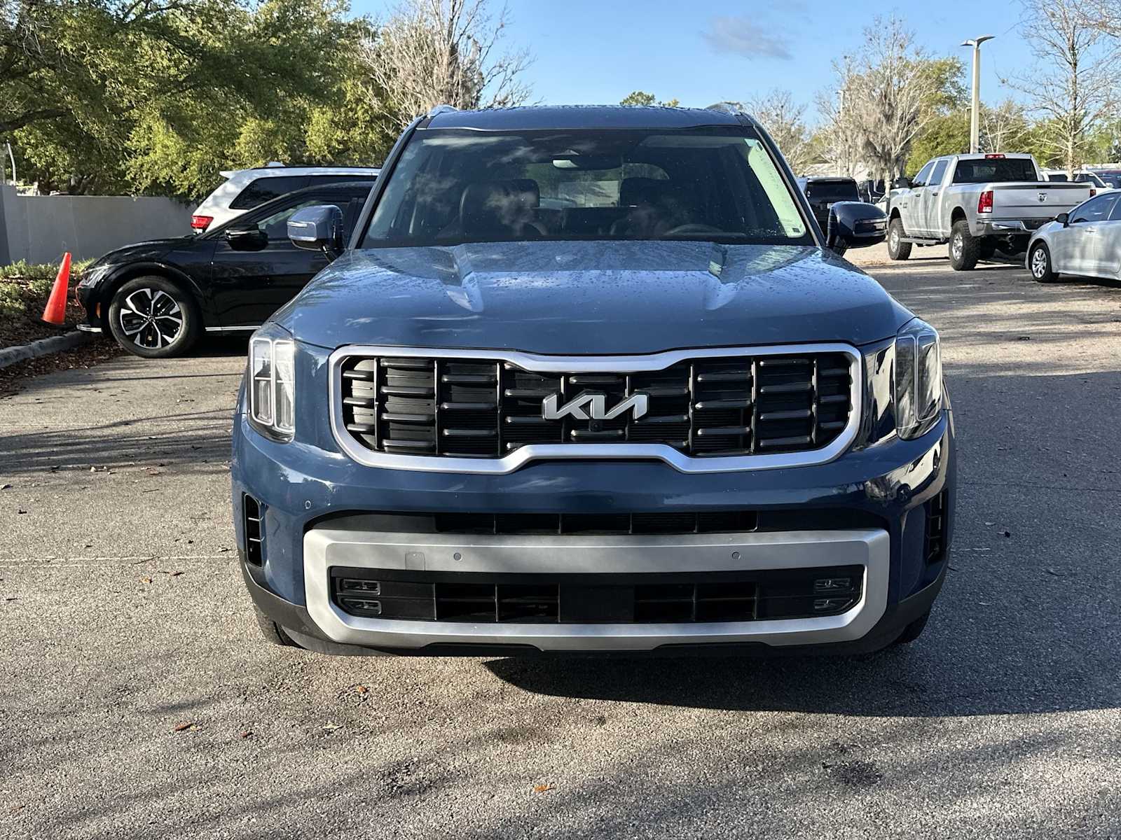 Thumbnail: 2024 Kia Telluride - 9