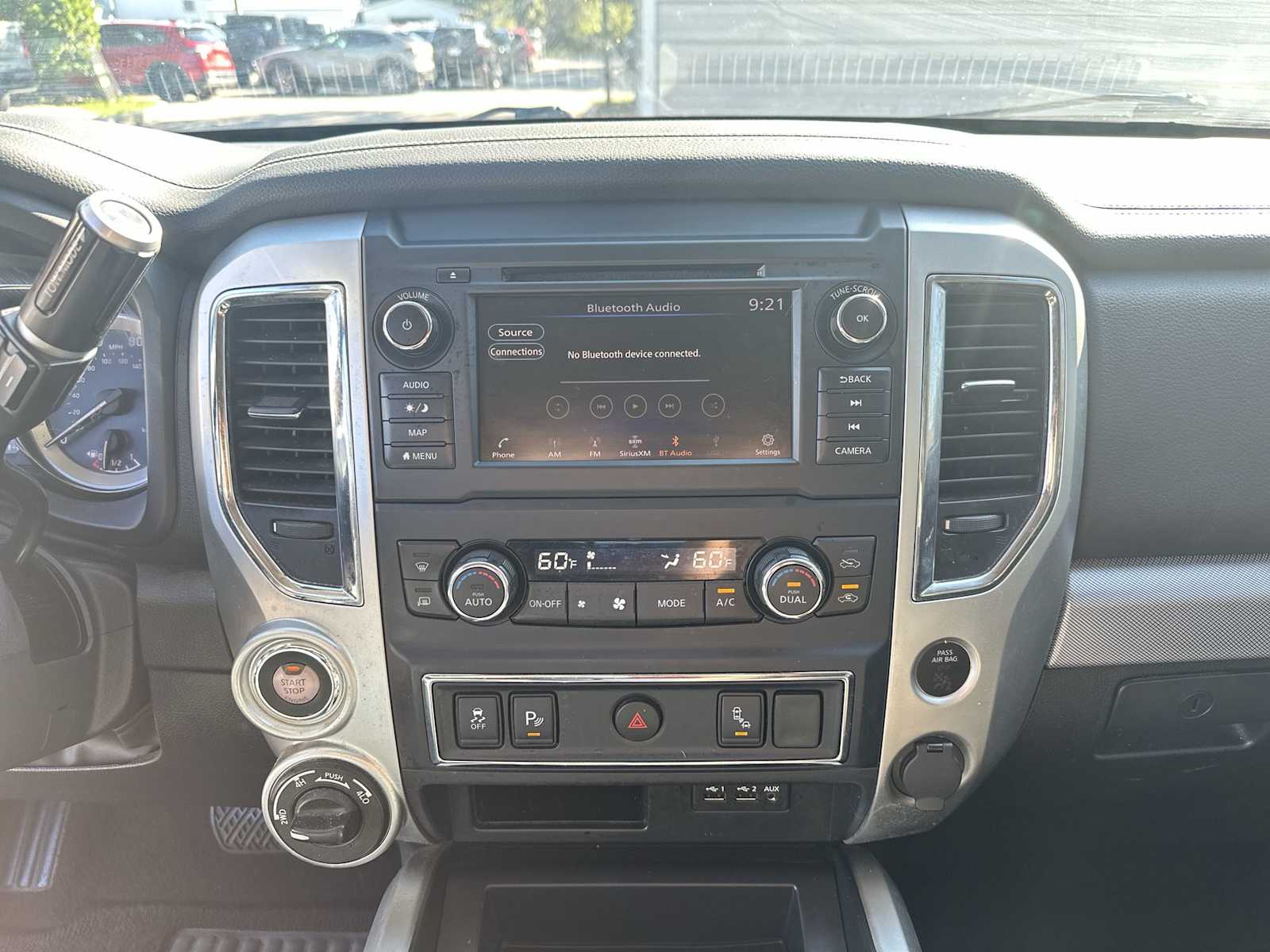 Thumbnail: 2019 Nissan Titan - 21