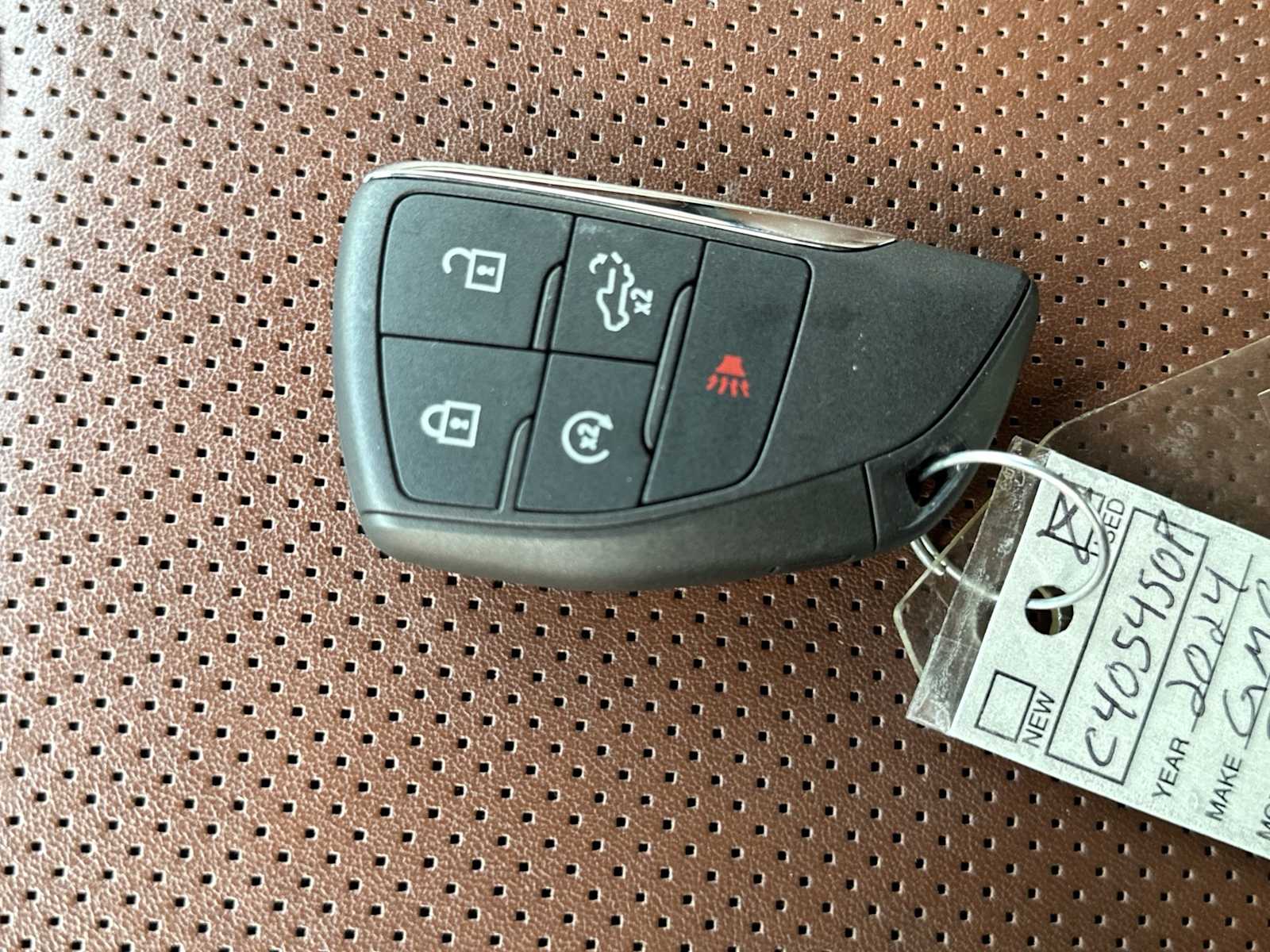 Thumbnail: 2024 GMC Sierra 3500 - 27