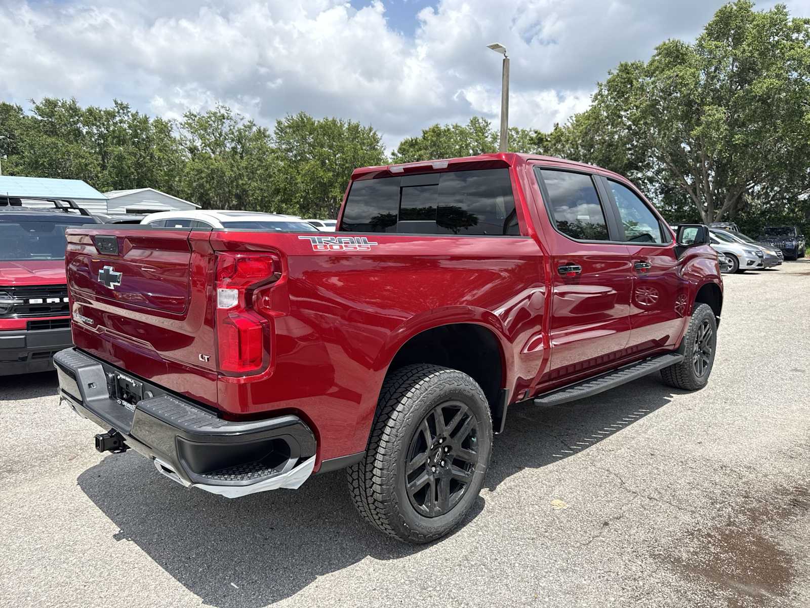 2025 Chevrolet Silverado 1500  6