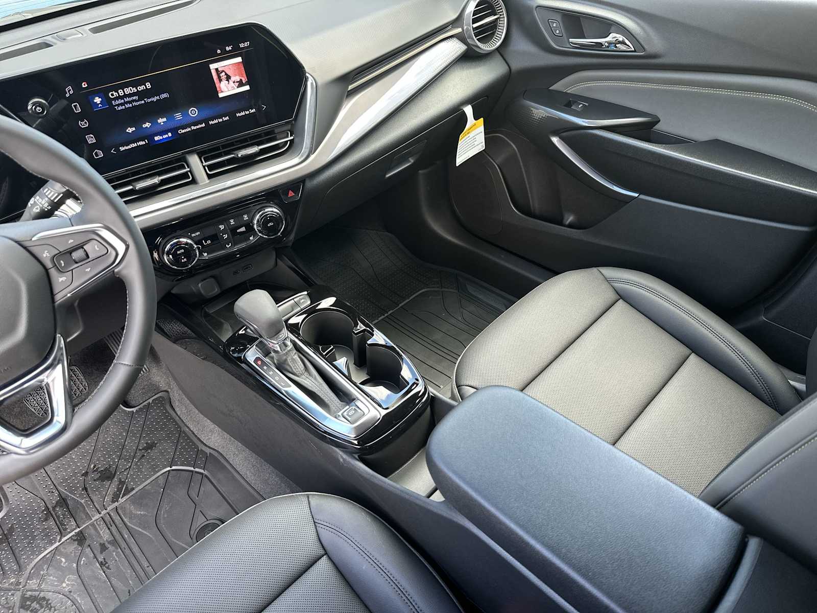 Thumbnail: 2026 Chevrolet Trax - 22