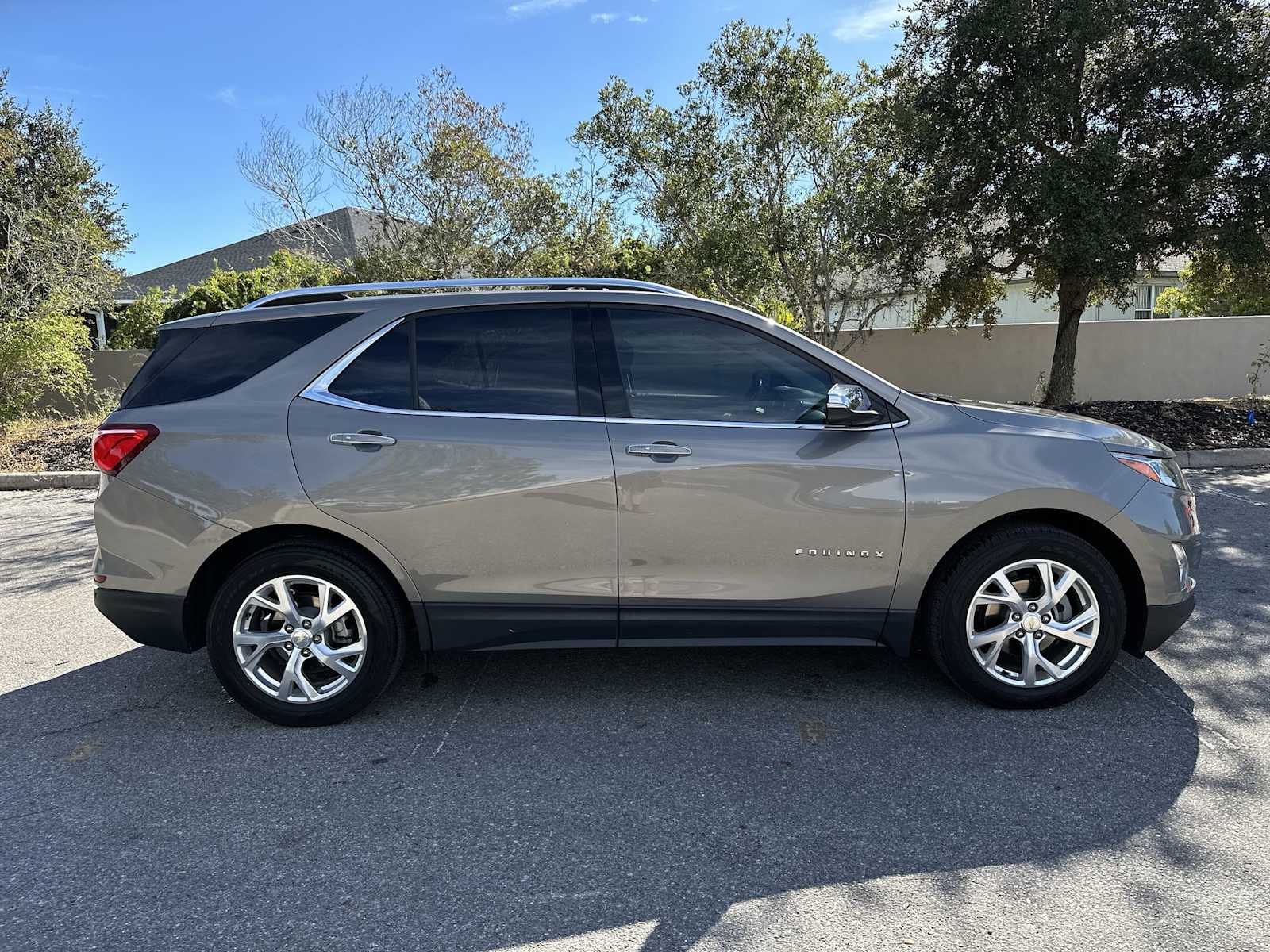 Thumbnail: 2019 Chevrolet Equinox - 7