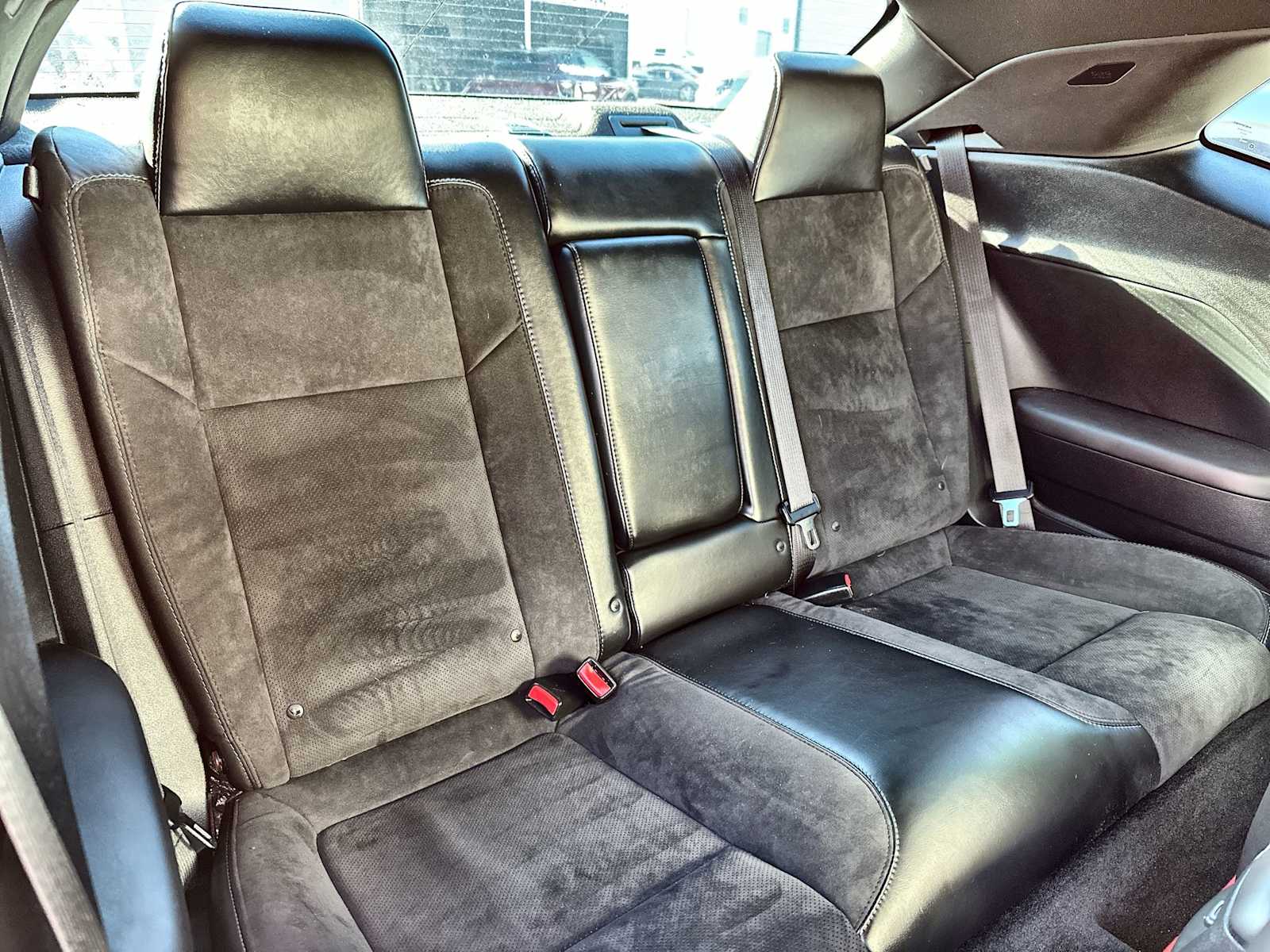 Thumbnail: 2015 Dodge Challenger - 18