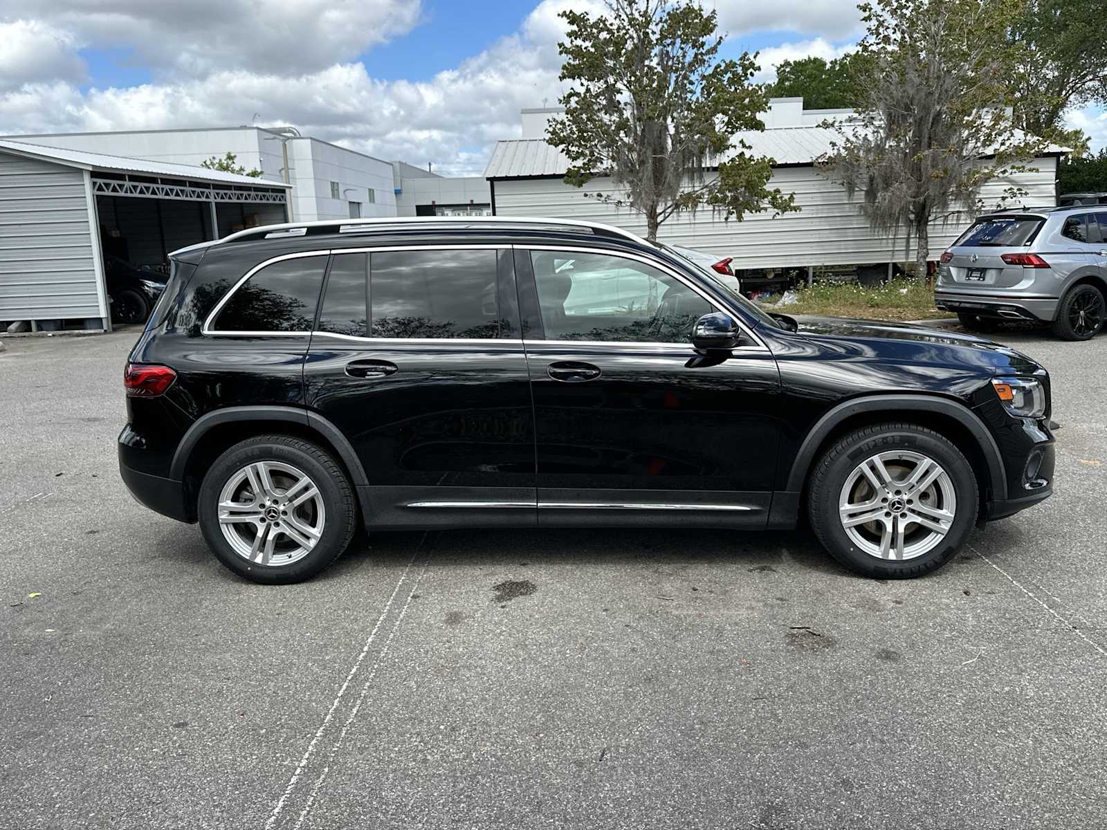 Thumbnail: 2023 Mercedes-Benz GLB - 7
