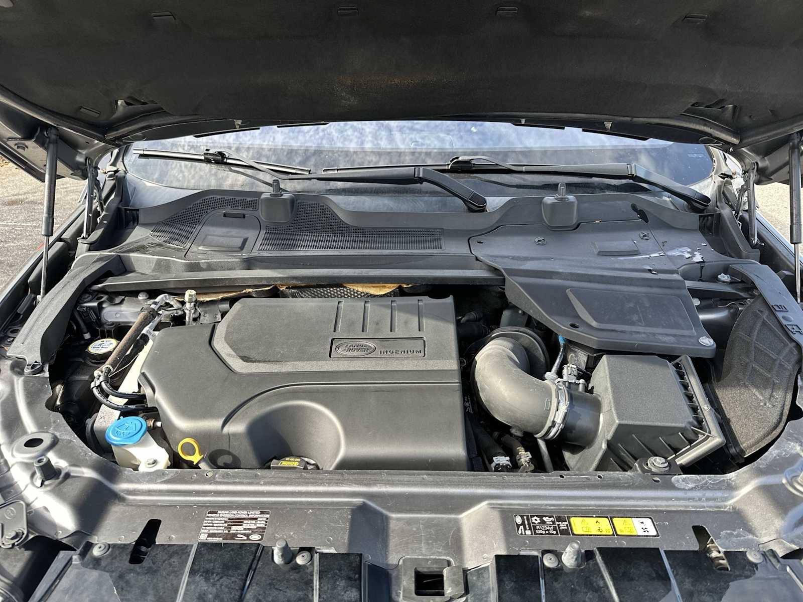 Thumbnail: 2019 Land Rover Discovery Sport - 13