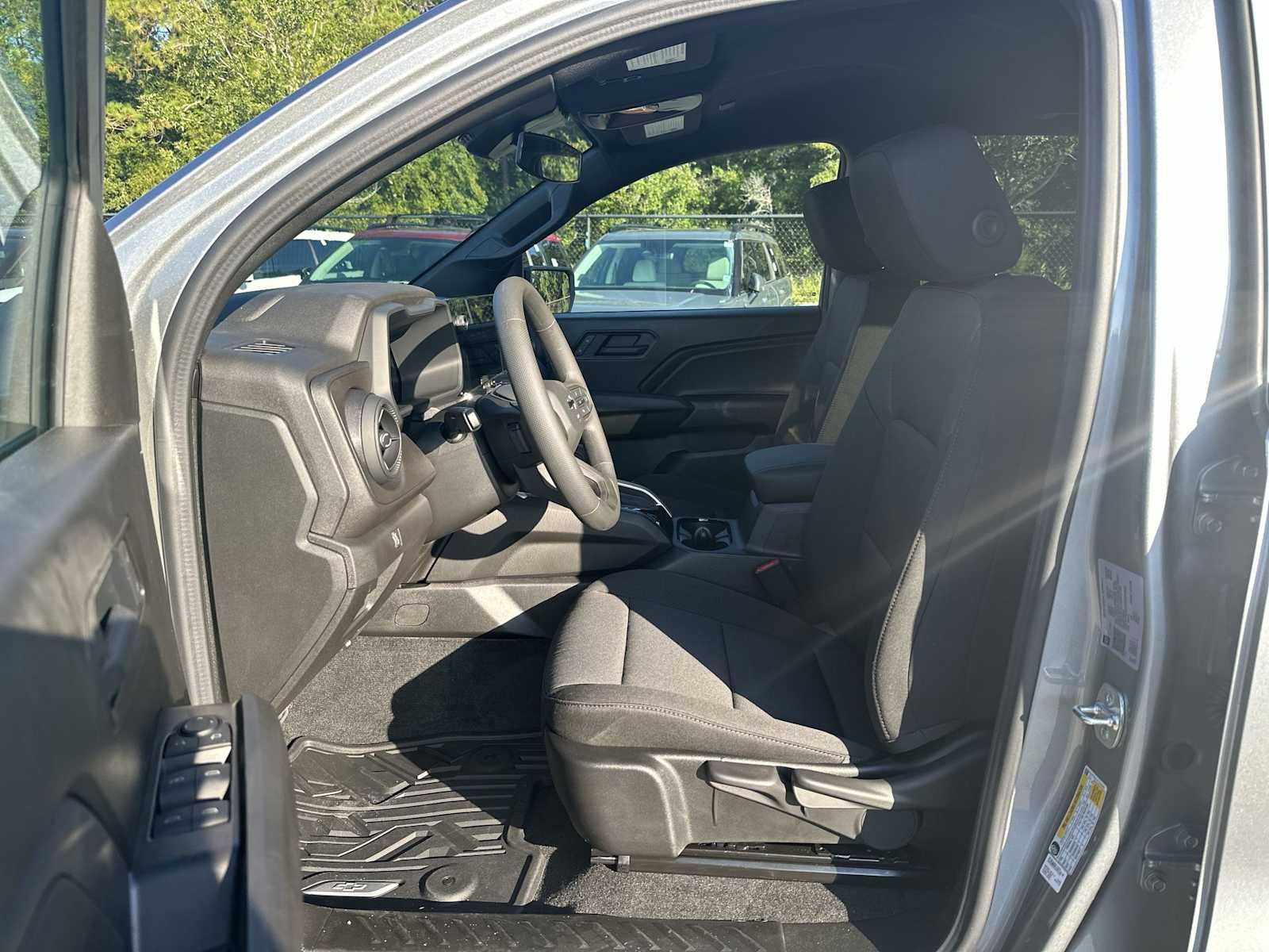 Thumbnail: 2026 Chevrolet Colorado - 2