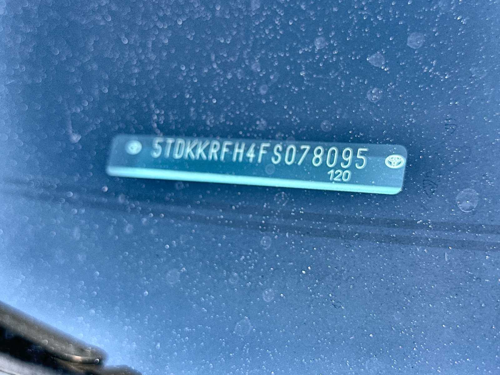 Thumbnail: 2015 Toyota Highlander - 27