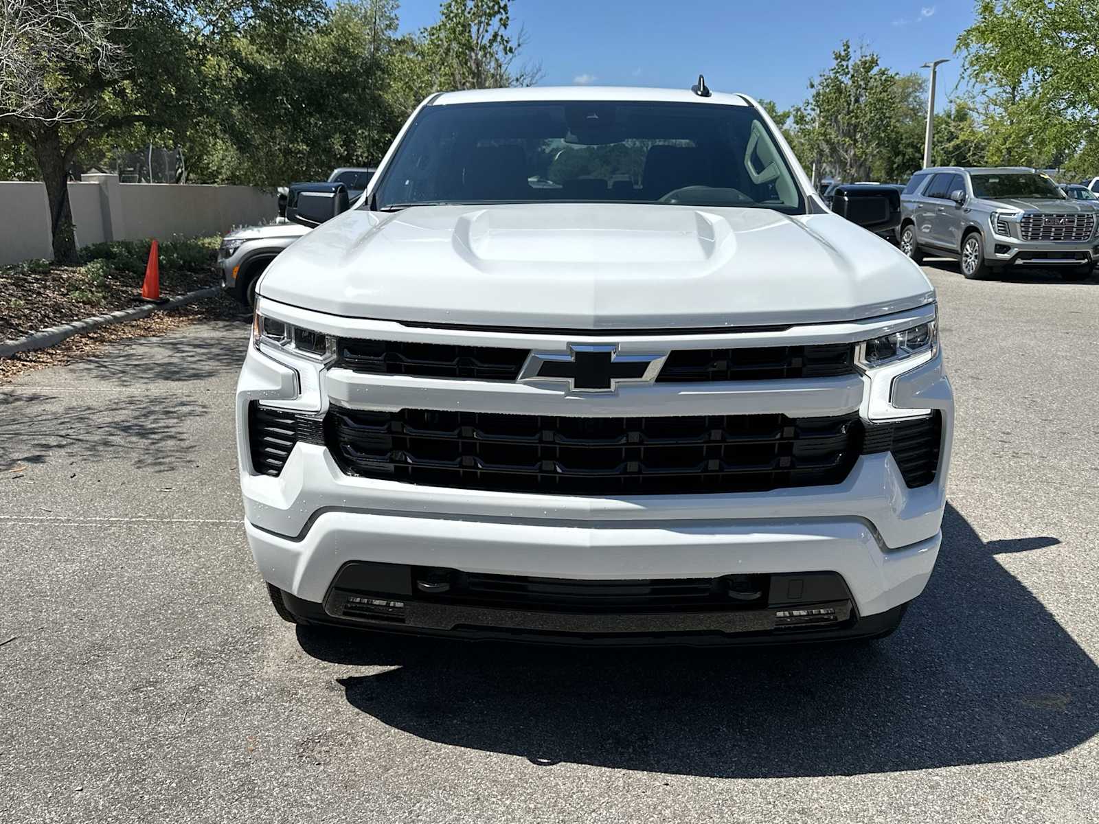 Thumbnail: 2026 Chevrolet Silverado 1500 - 9