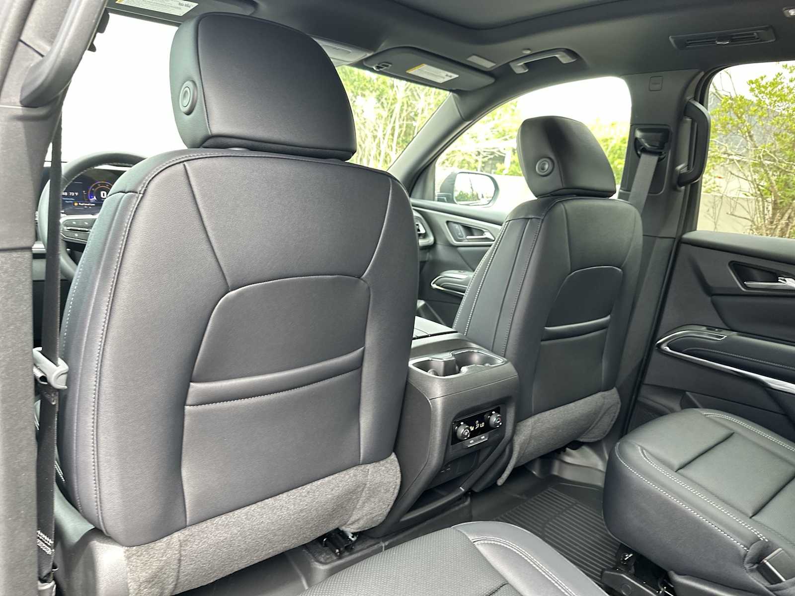 Thumbnail: 2026 Chevrolet Traverse - 17