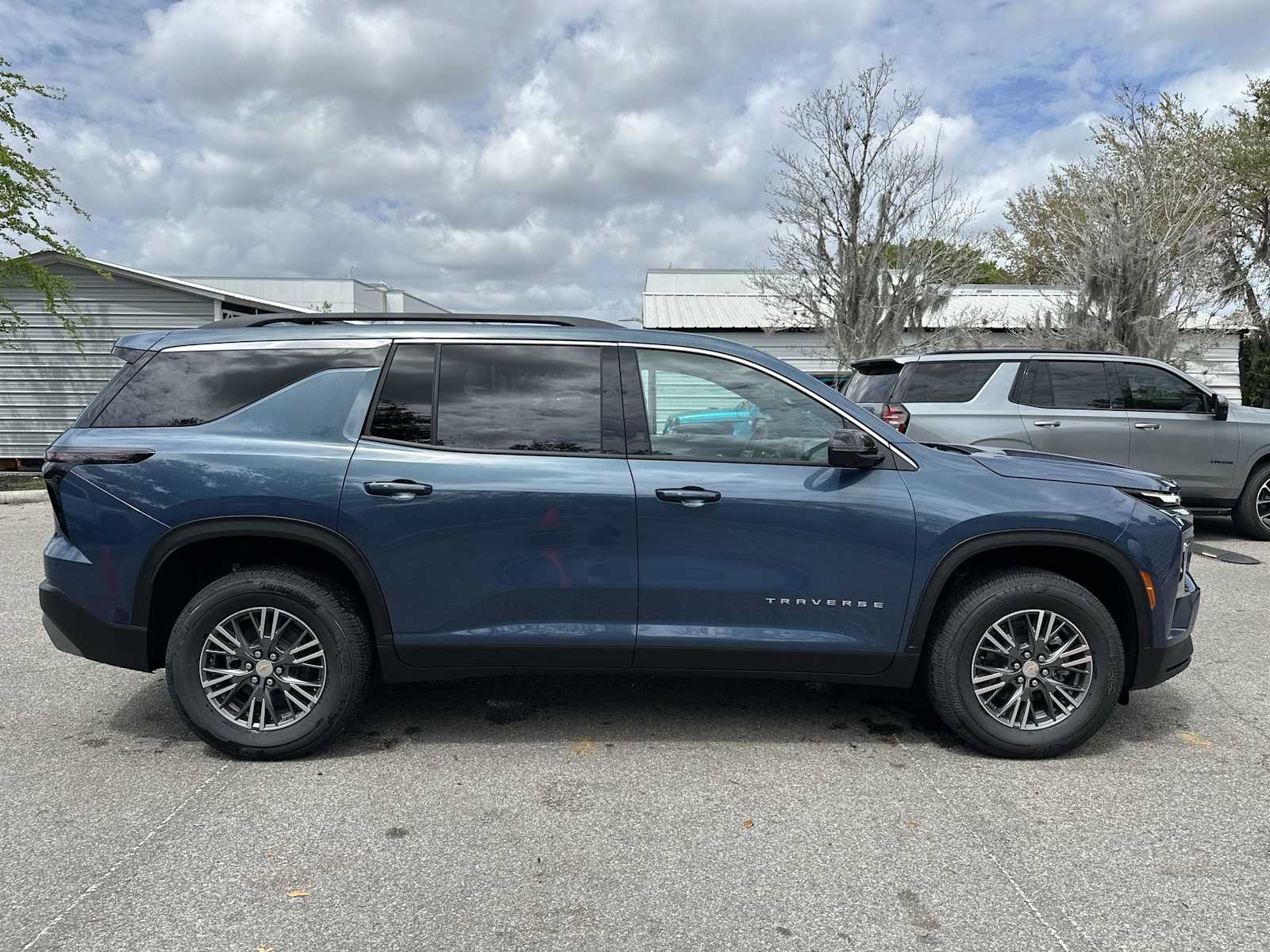 Thumbnail: 2026 Chevrolet Traverse - 7