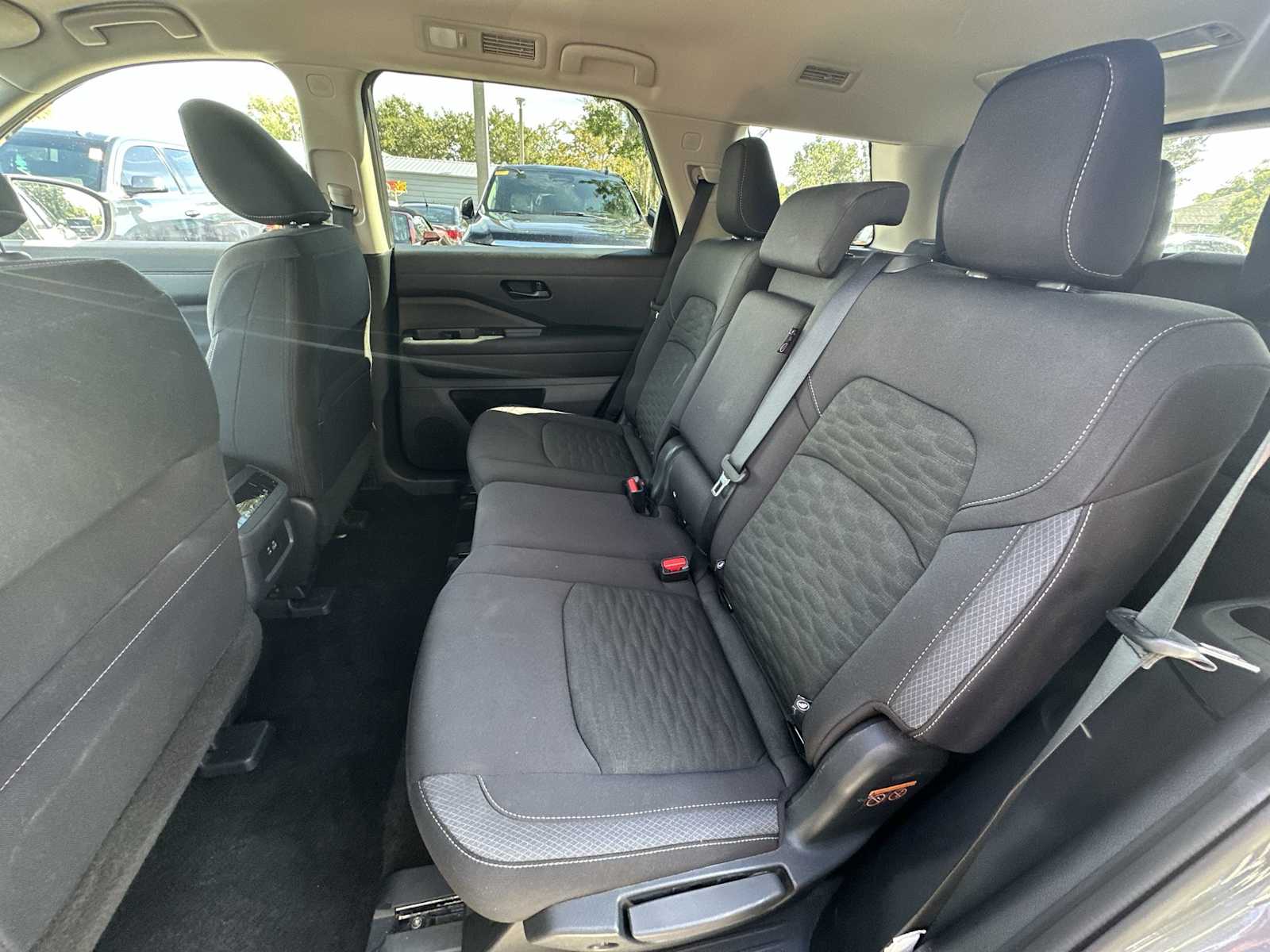 Thumbnail: 2025 Nissan Pathfinder - 17