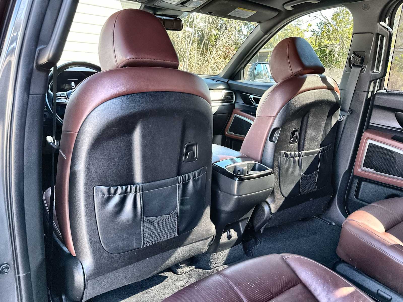 Thumbnail: 2023 Kia Telluride - 16