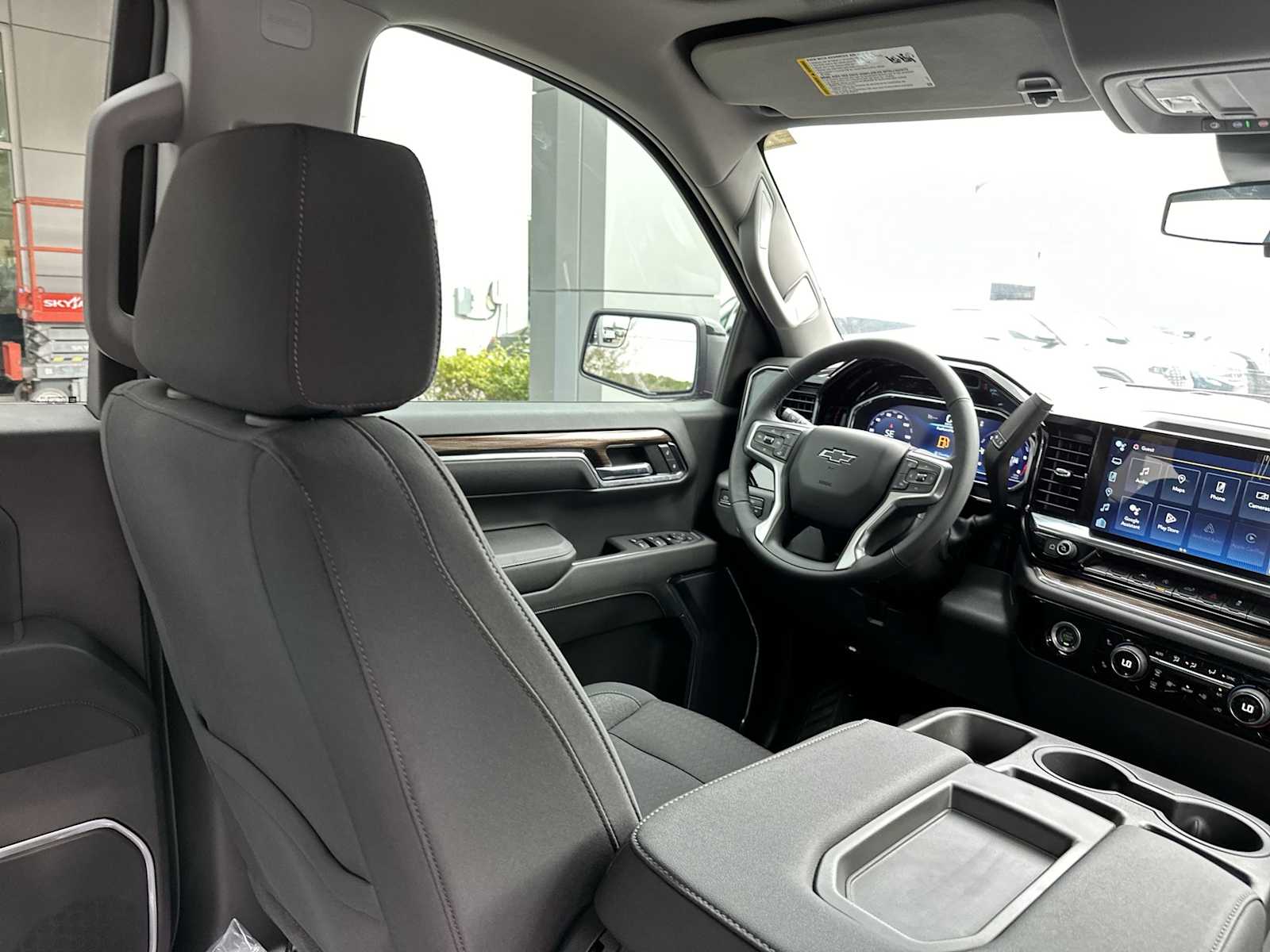 Thumbnail: 2023 Chevrolet Silverado 1500 - 7