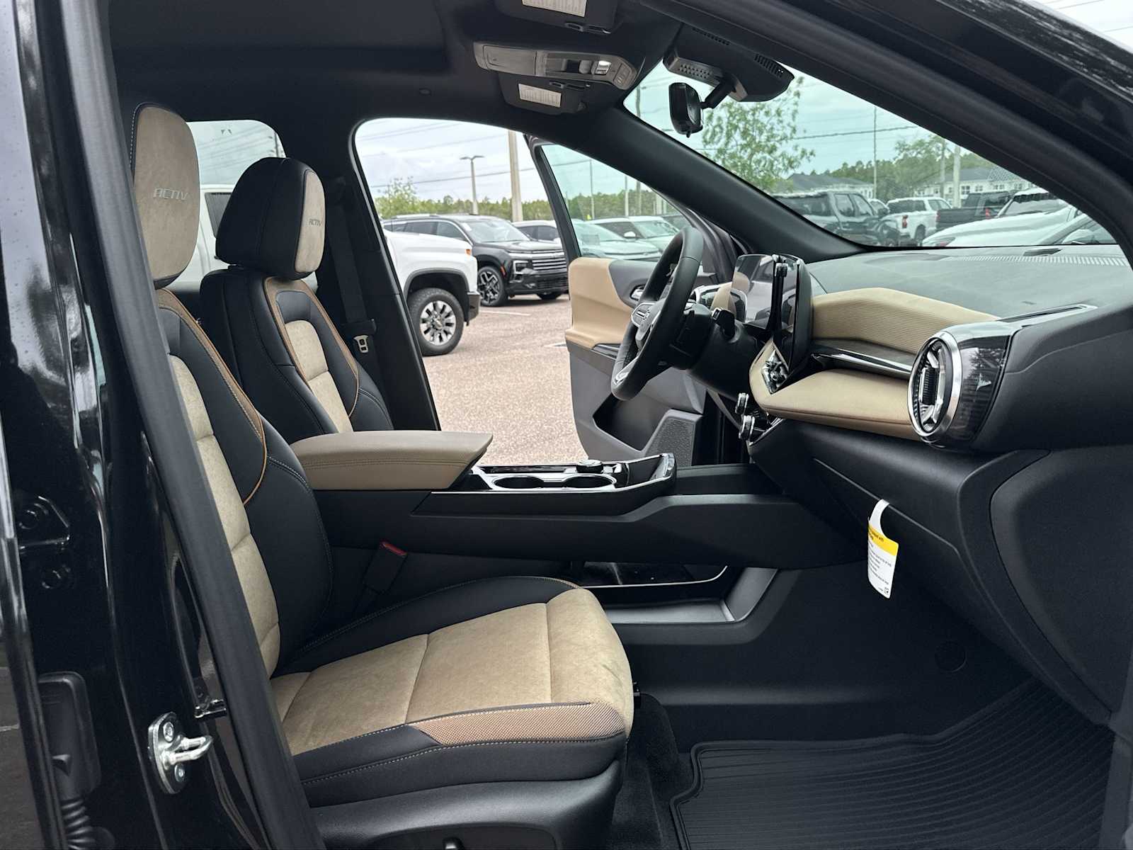 Thumbnail: 2026 Chevrolet Equinox - 19