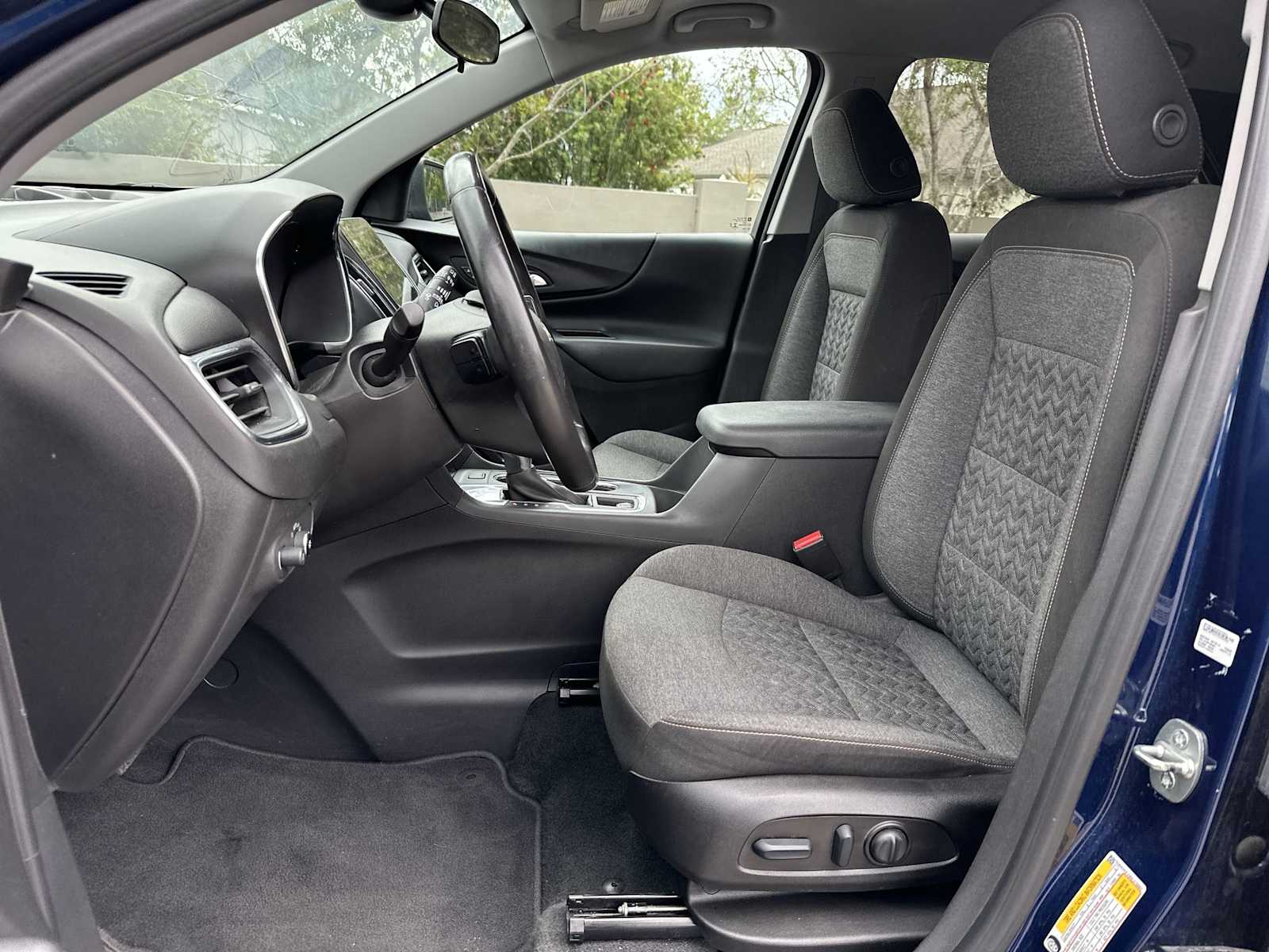 Thumbnail: 2022 Chevrolet Equinox - 15