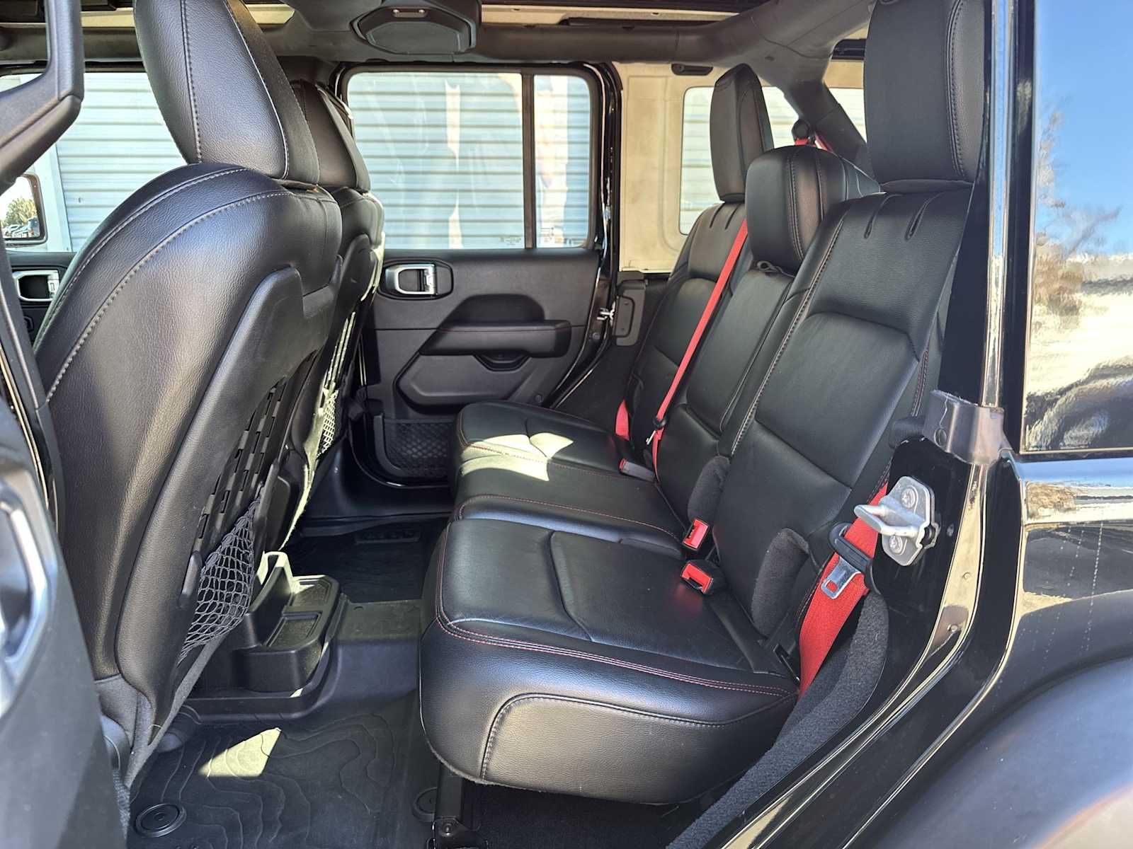 Thumbnail: 2020 Jeep Wrangler - 17