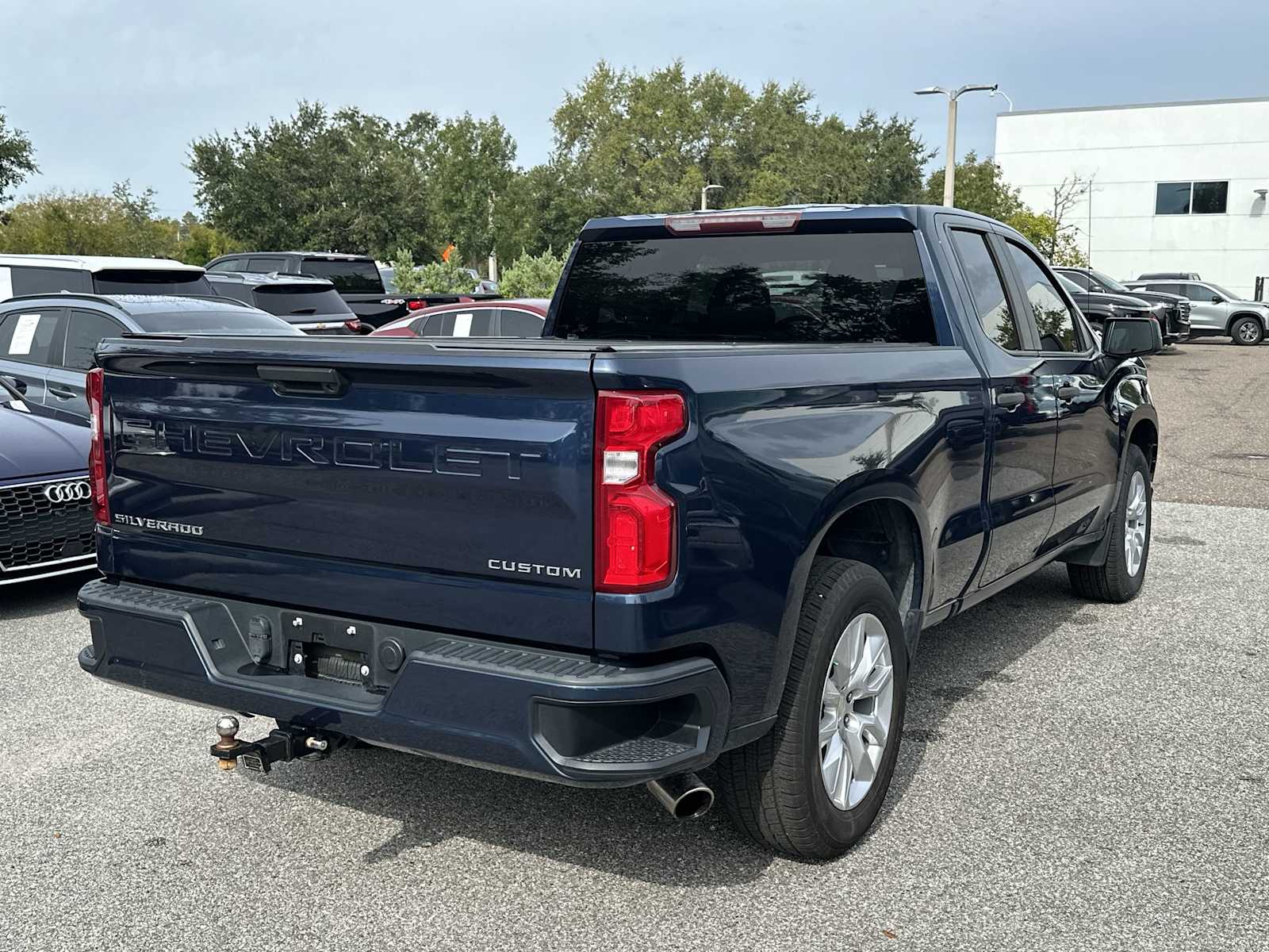 Thumbnail: 2020 Chevrolet Silverado 1500 - 6