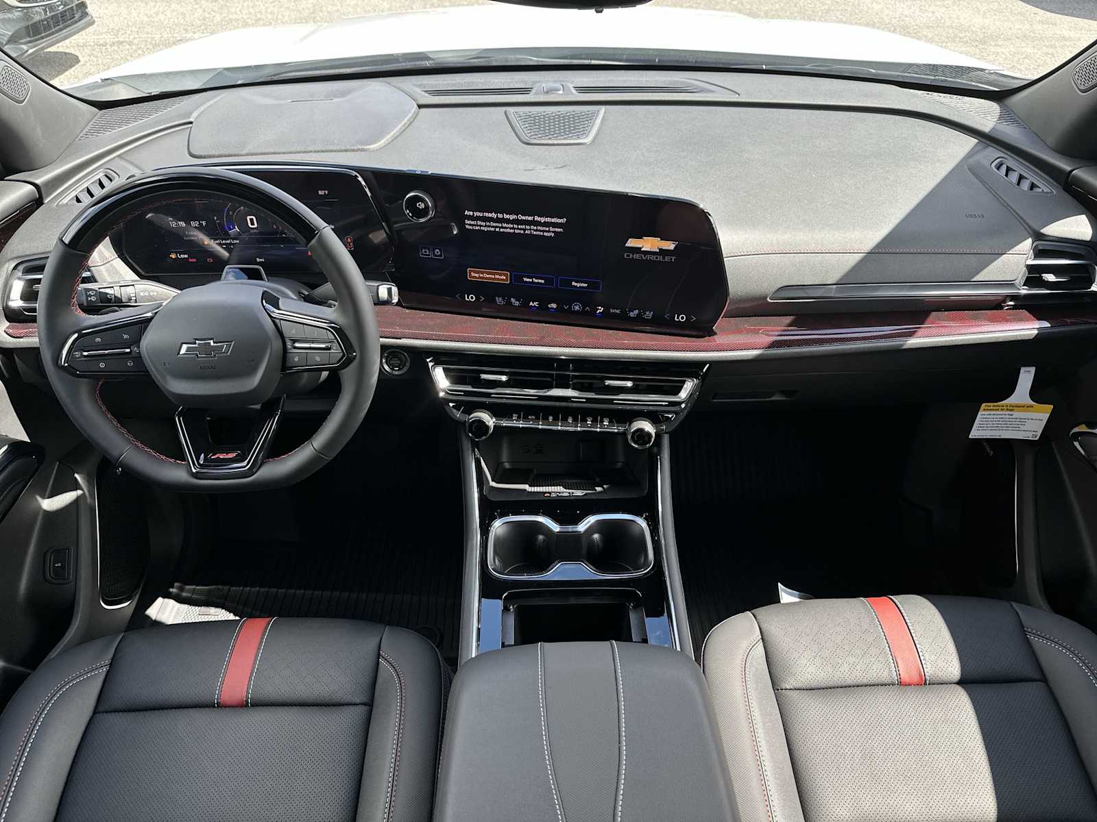 Thumbnail: 2026 Chevrolet Traverse - 14