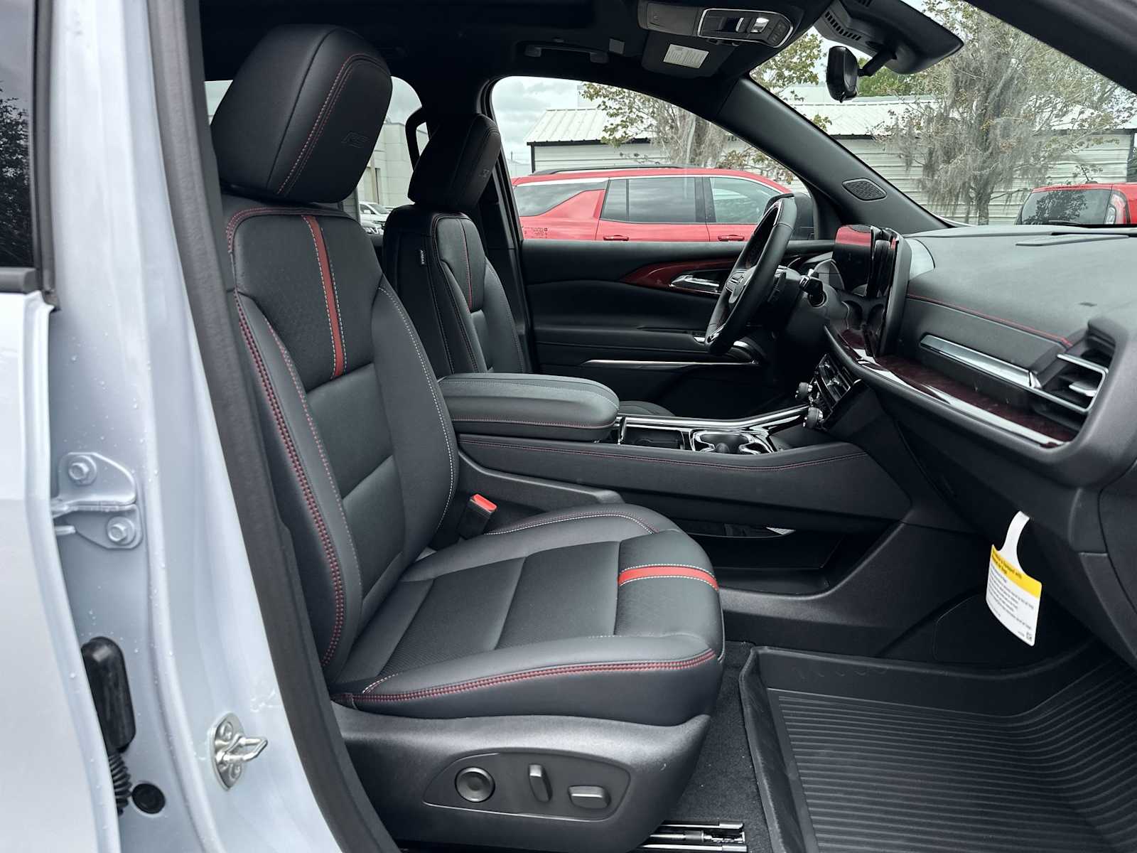 Thumbnail: 2026 Chevrolet Traverse - 20