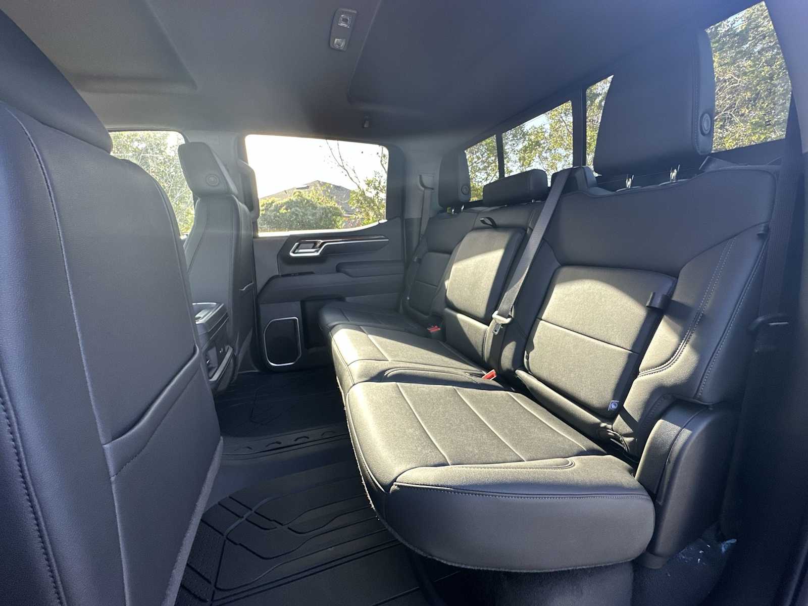 Thumbnail: 2026 Chevrolet Silverado 1500 - 17