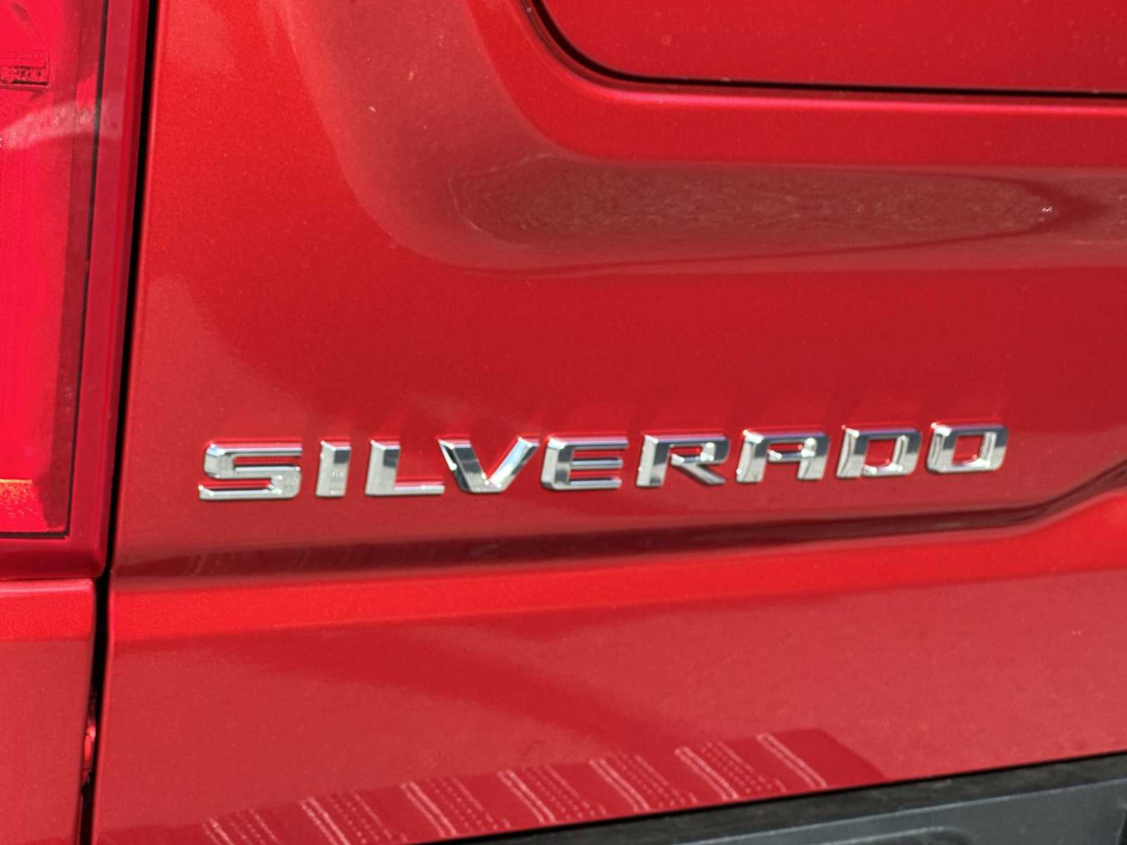 Thumbnail: 2026 Chevrolet Silverado 1500 - 11