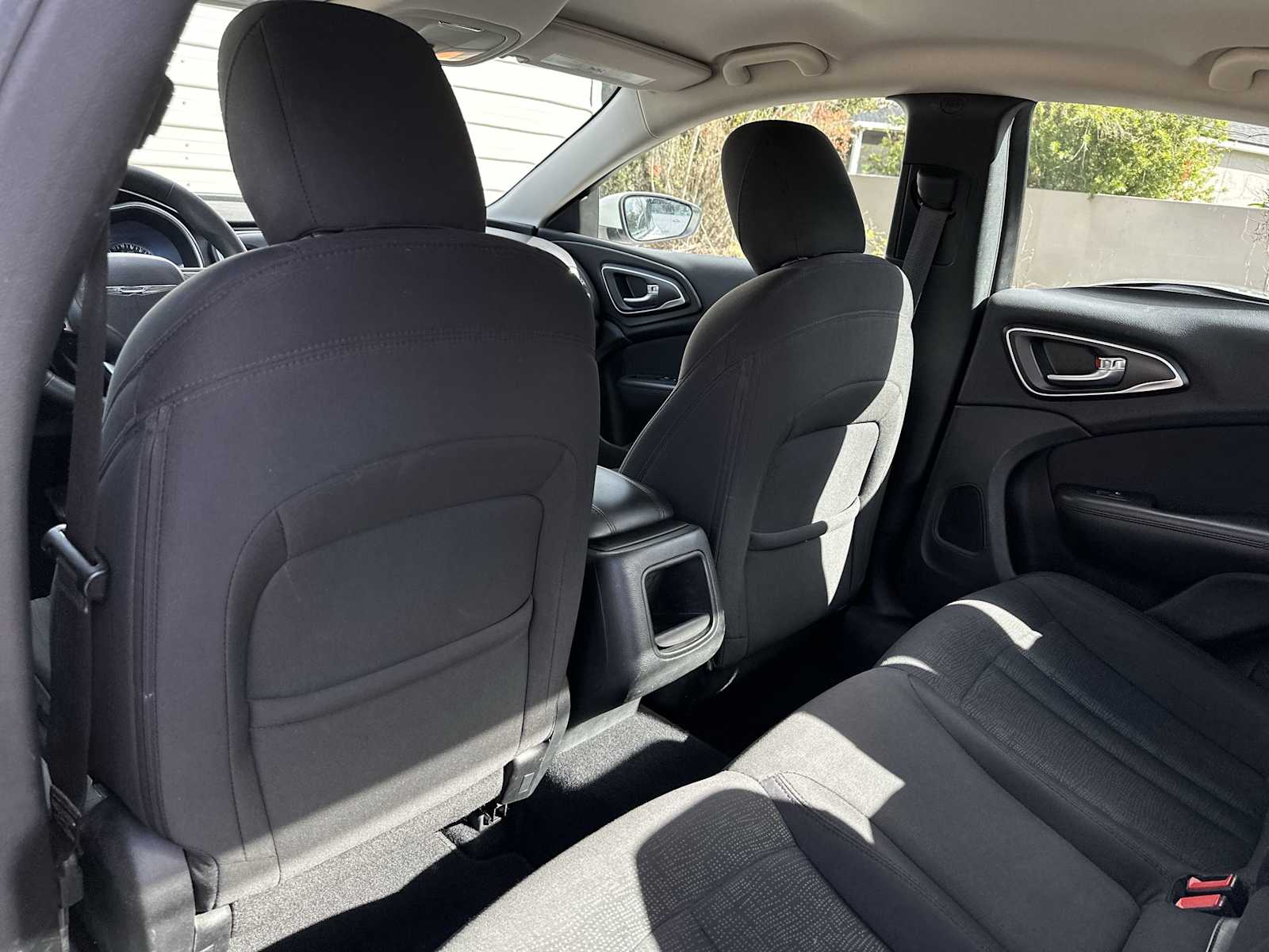 Thumbnail: 2015 Chrysler 200 - 16