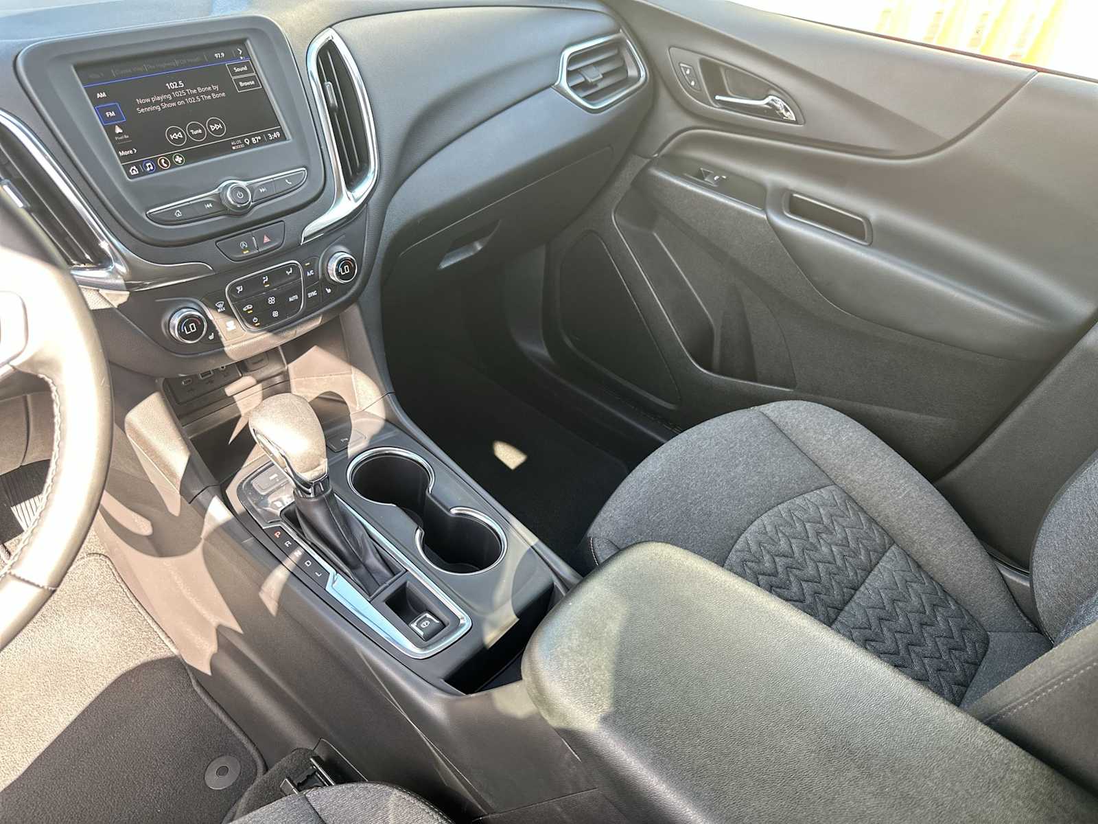 Thumbnail: 2024 Chevrolet Equinox - 21