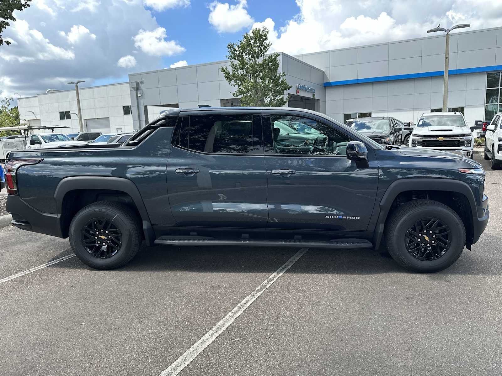 Thumbnail: 2026 Chevrolet Silverado EV - 7