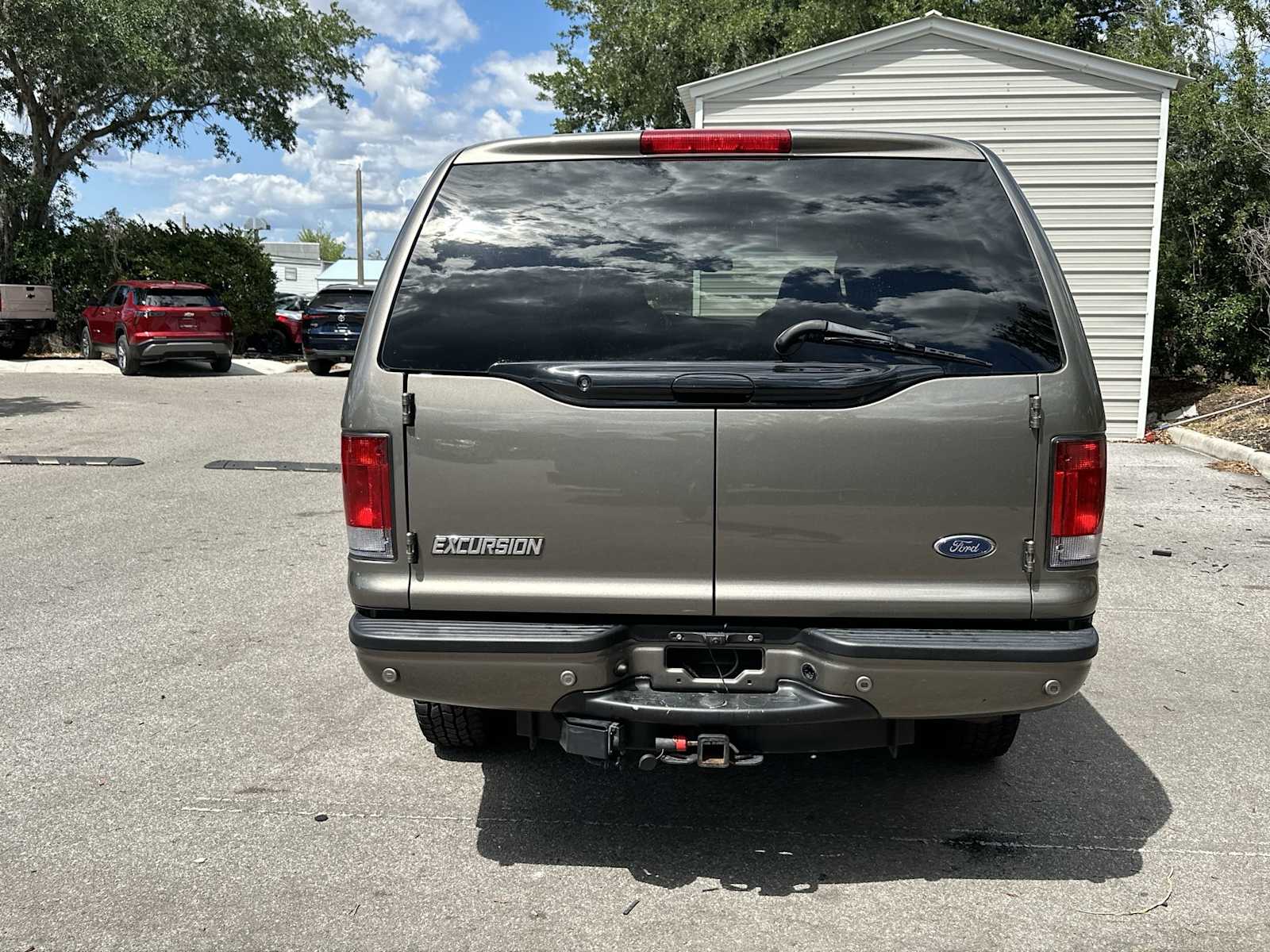Thumbnail: 2005 Ford Excursion - 5