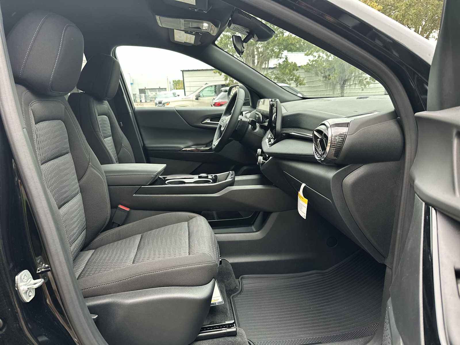 Thumbnail: 2026 Chevrolet Equinox - 19