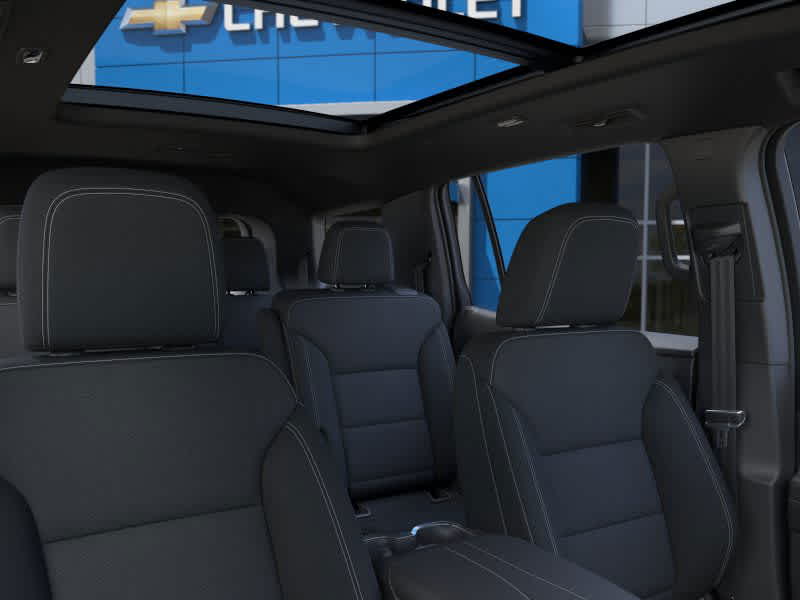2025 Chevrolet Traverse LT 24