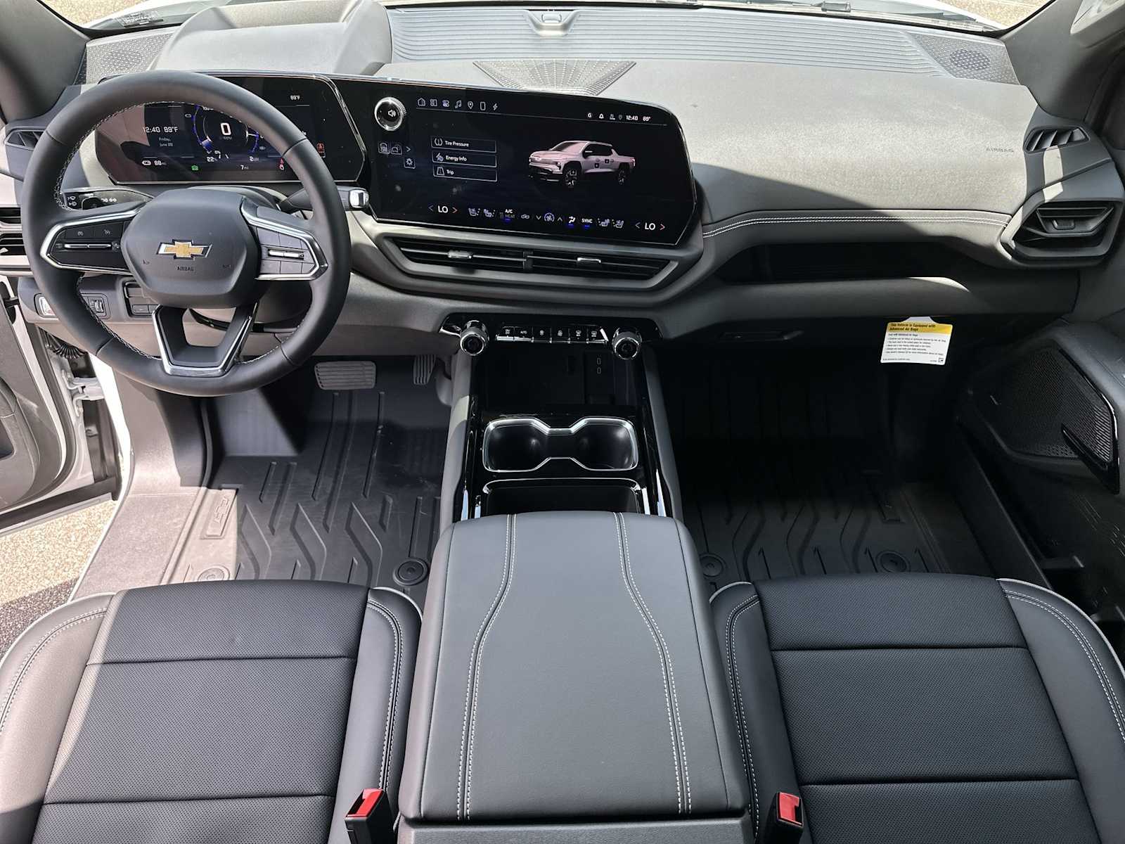 Thumbnail: 2026 Chevrolet Silverado EV - 12