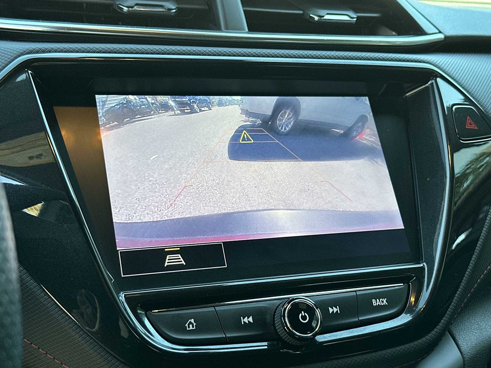 Thumbnail: 2022 Chevrolet TrailBlazer - 23