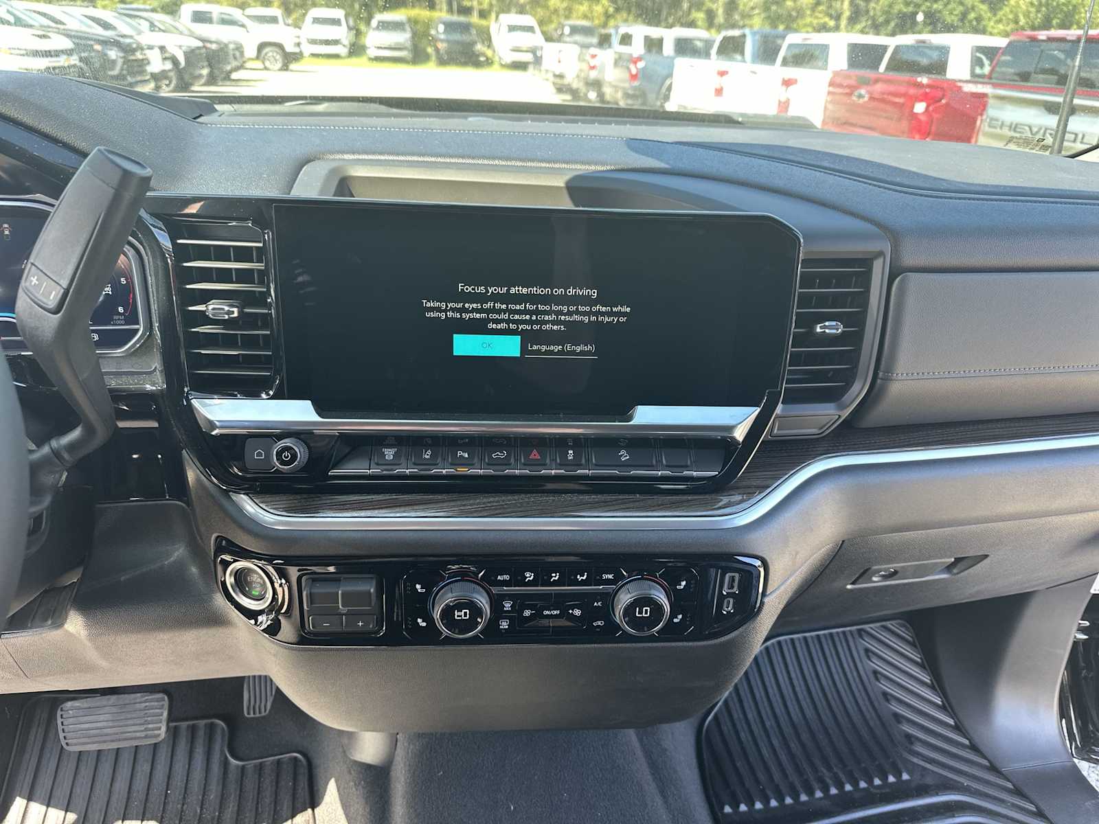 Thumbnail: 2025 Chevrolet Silverado 2500 - 21