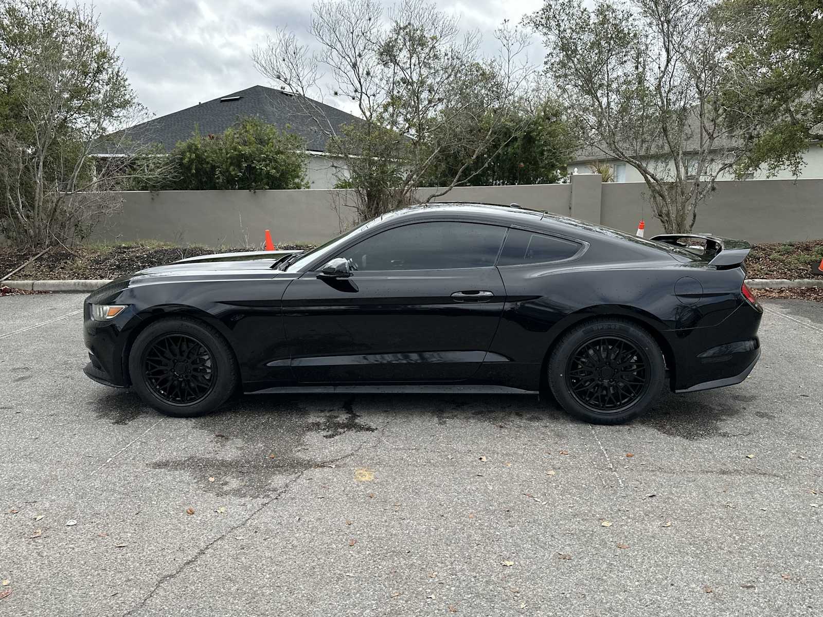 Thumbnail: 2017 Ford Mustang - 3