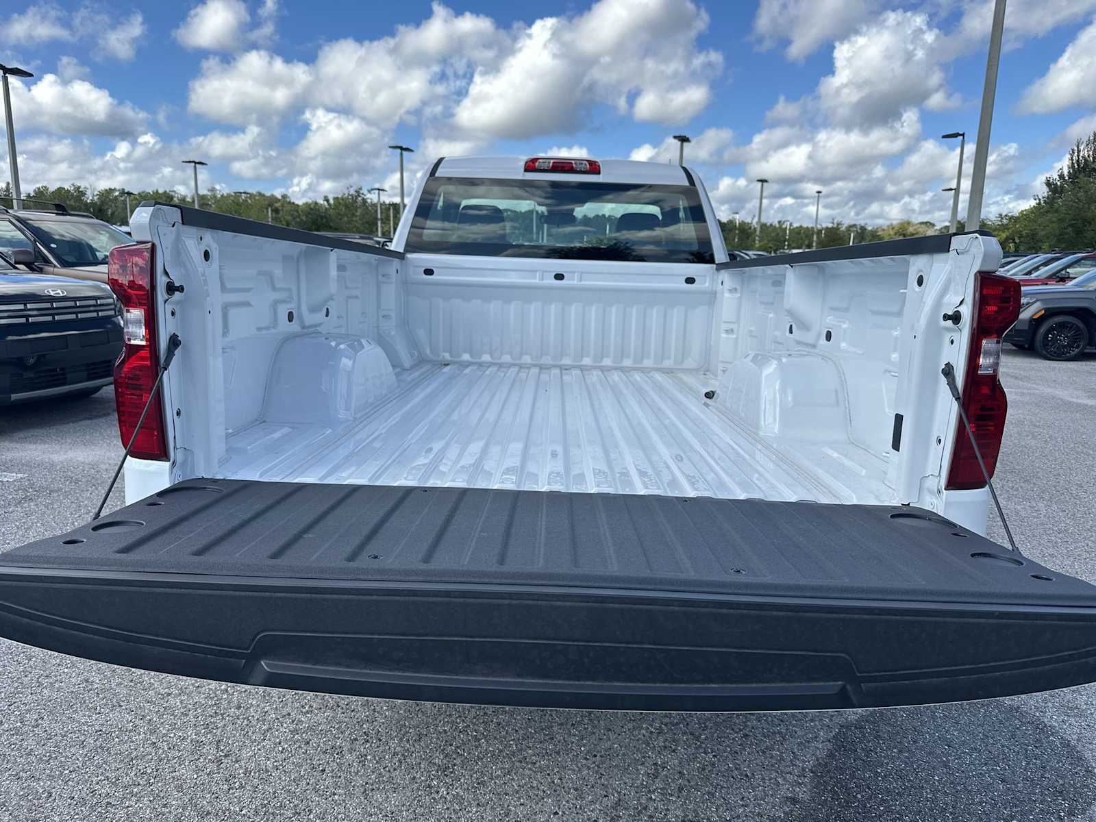 Thumbnail: 2025 Chevrolet Silverado 1500 - 25