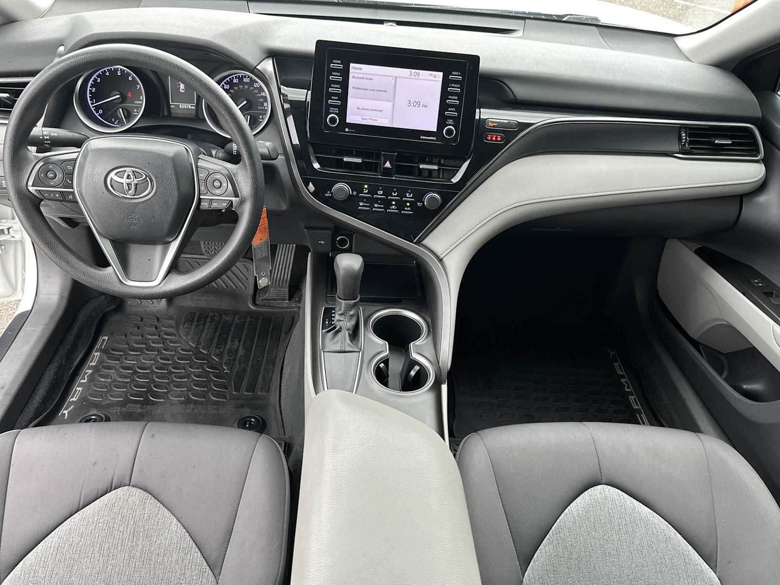 2021 Toyota Camry LE 11