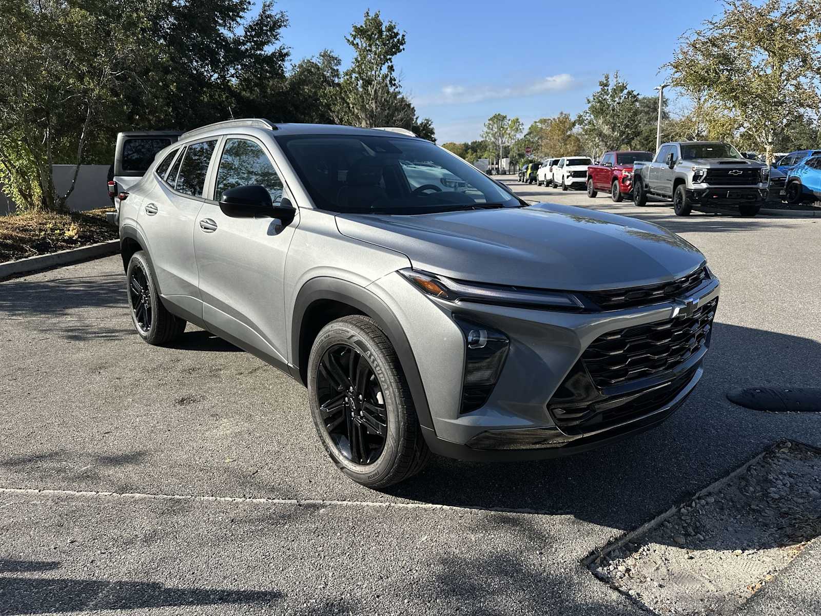 Thumbnail: 2026 Chevrolet Trax - 8