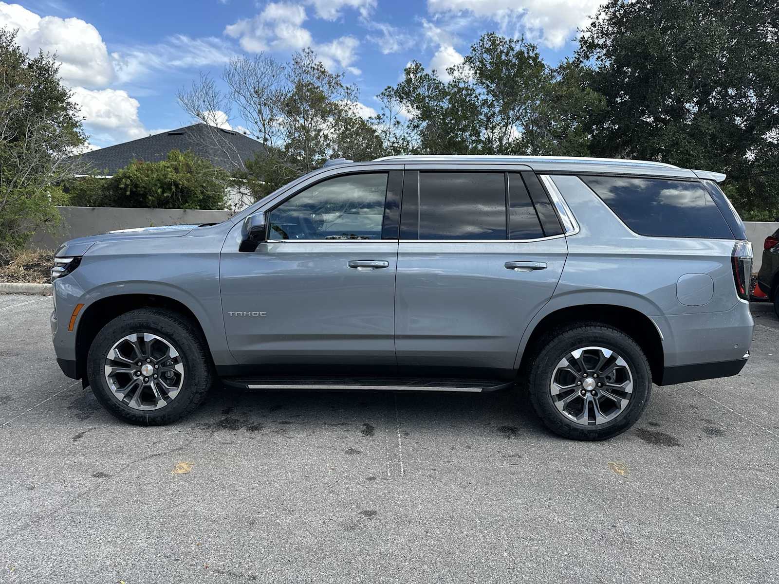 Thumbnail: 2026 Chevrolet Tahoe - 3