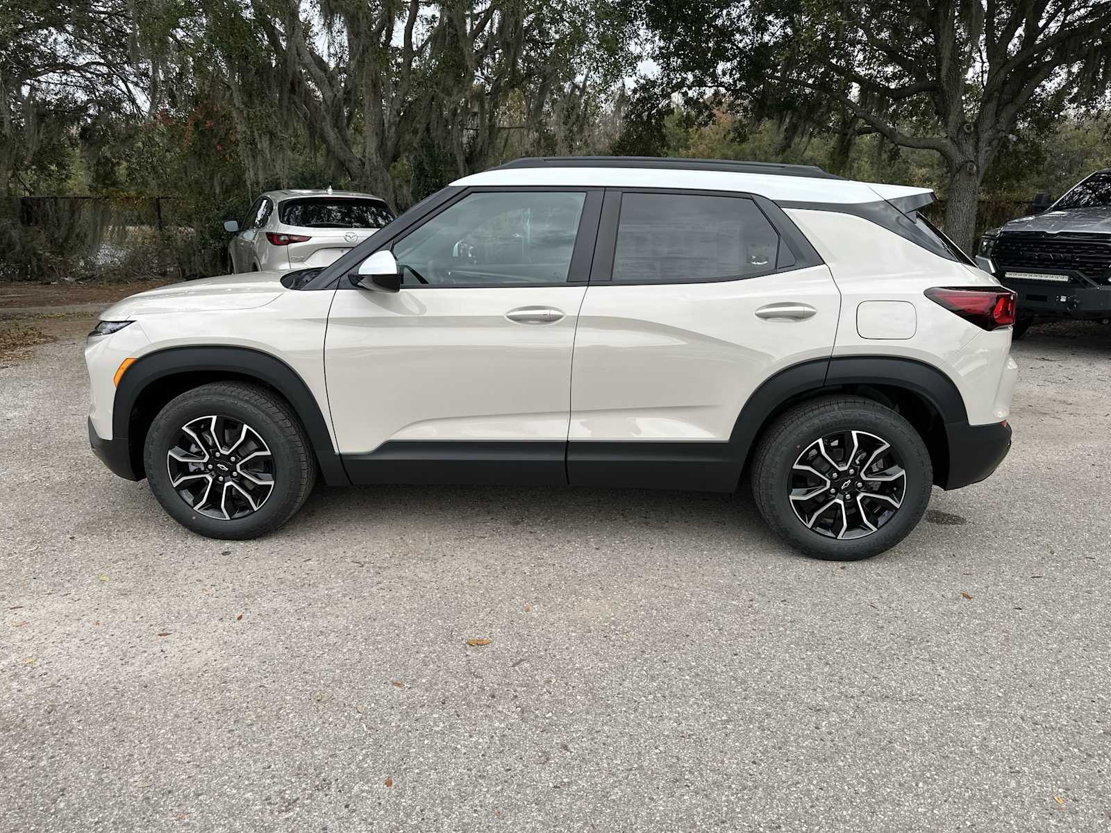 Thumbnail: 2026 Chevrolet TrailBlazer - 3