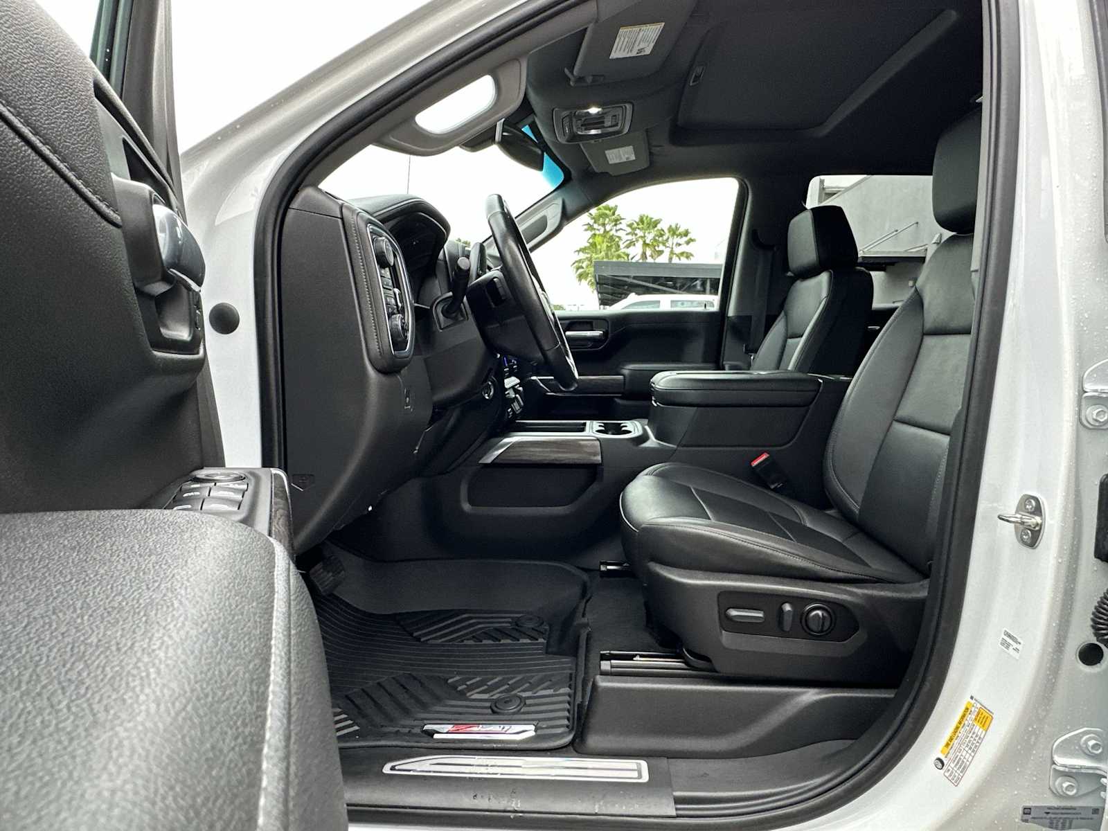 Thumbnail: 2021 Chevrolet Silverado 1500 - 2