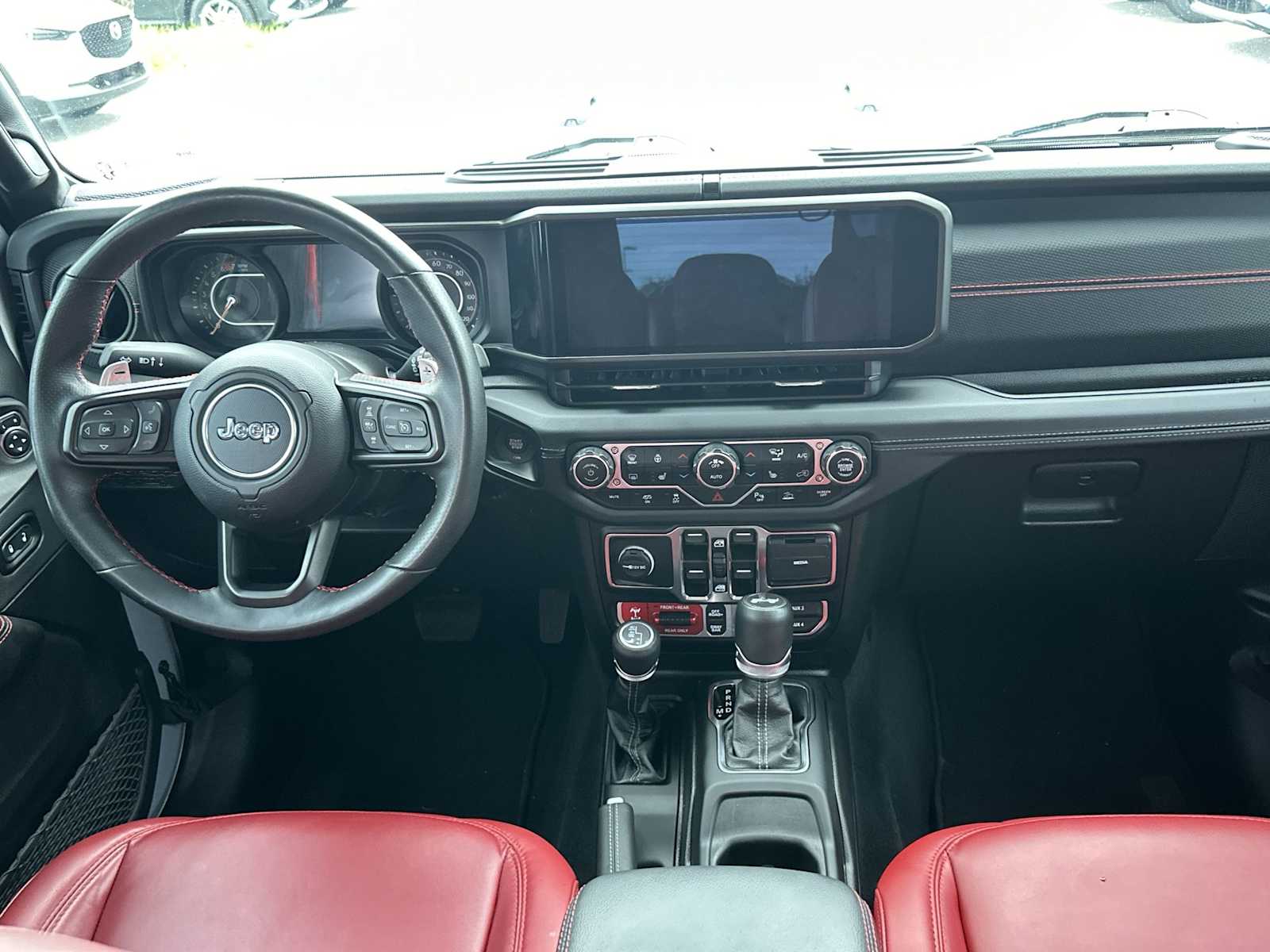 Thumbnail: 2024 Jeep Wrangler - 14