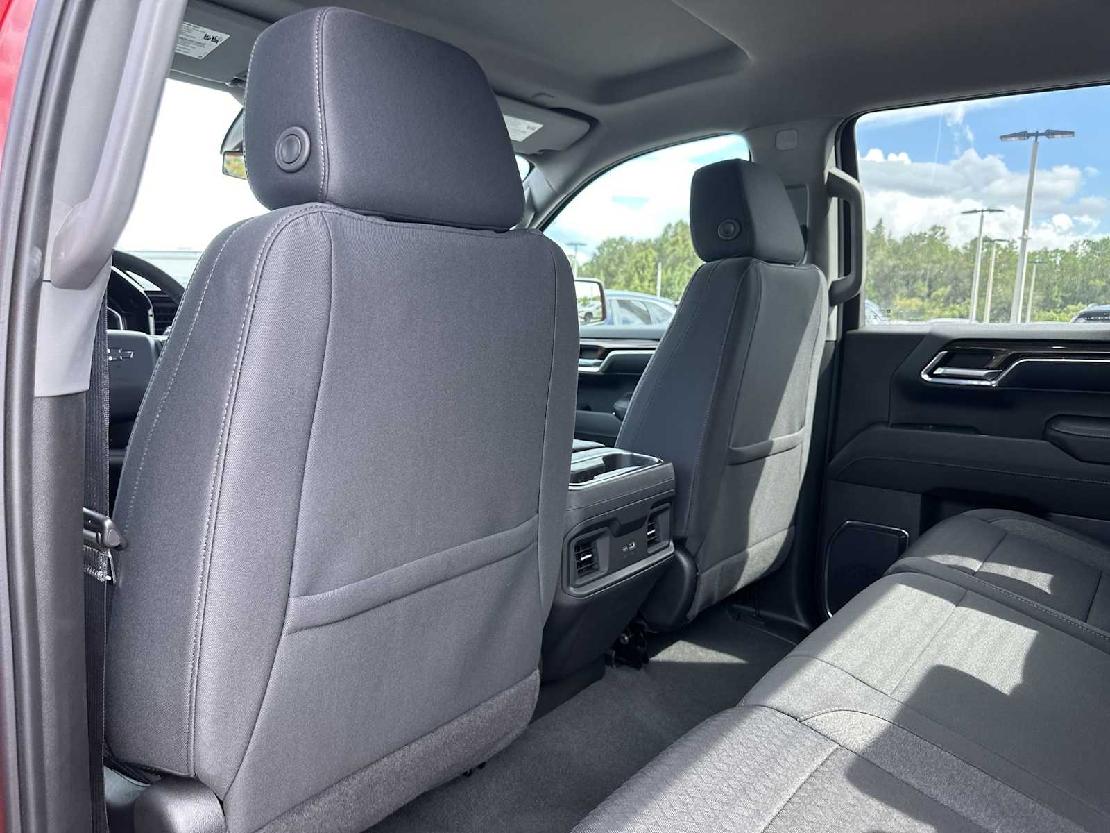 Thumbnail: 2024 Chevrolet Silverado 1500 - 16