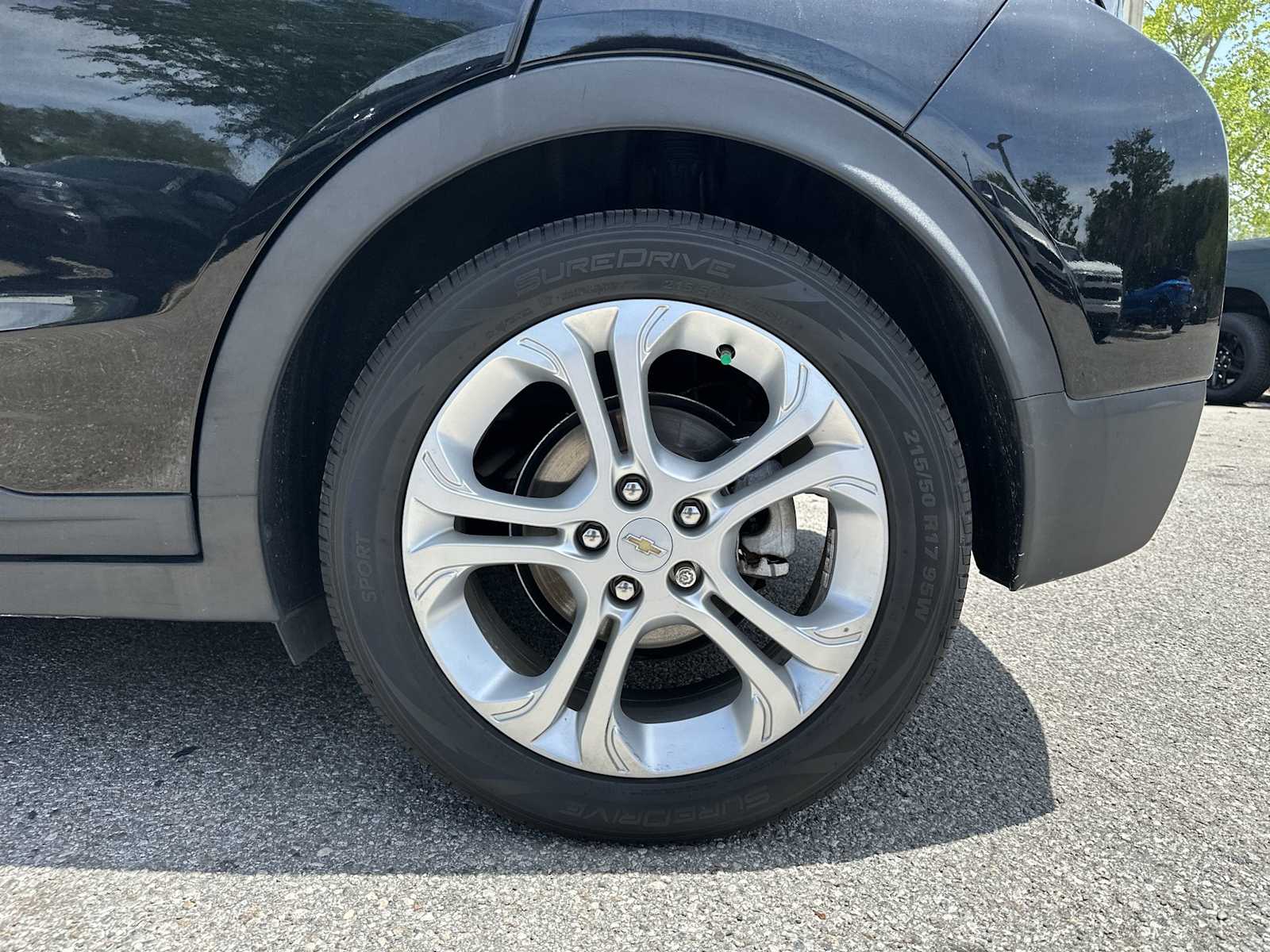 Thumbnail: 2020 Chevrolet Bolt EV - 12