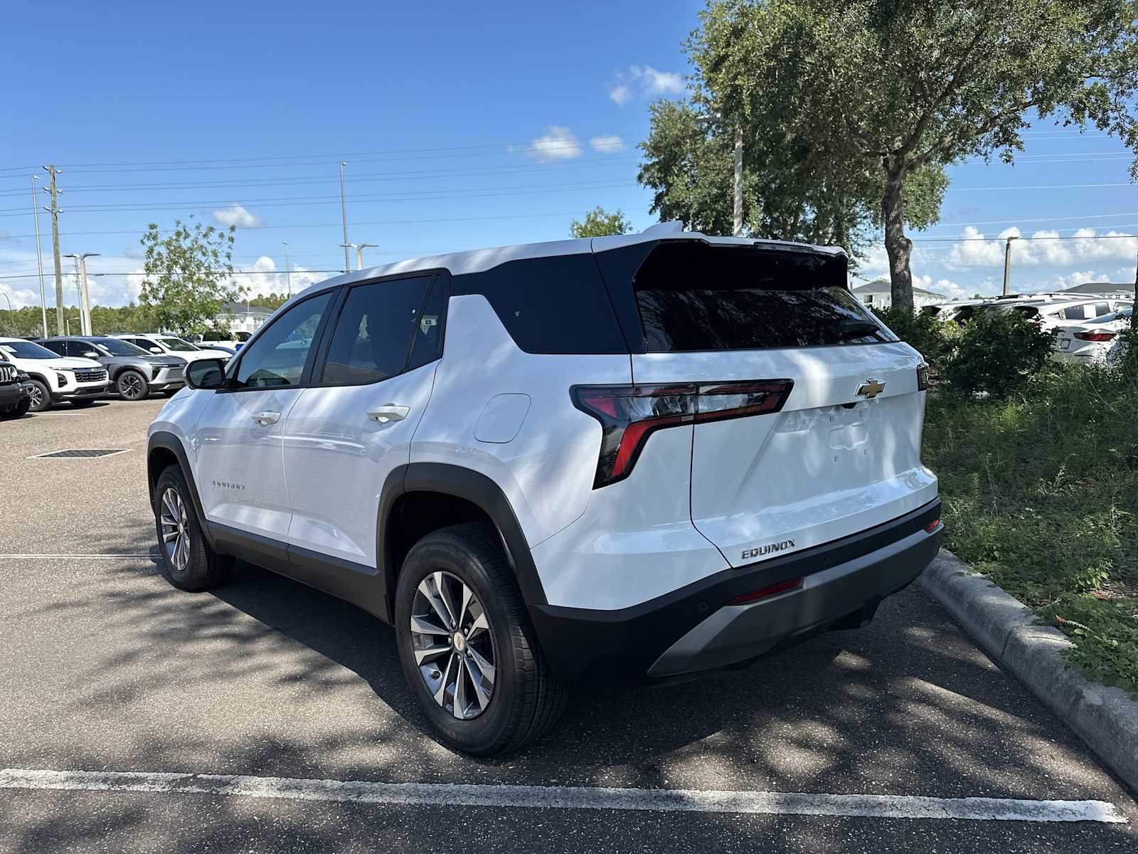 Thumbnail: 2026 Chevrolet Equinox - 4
