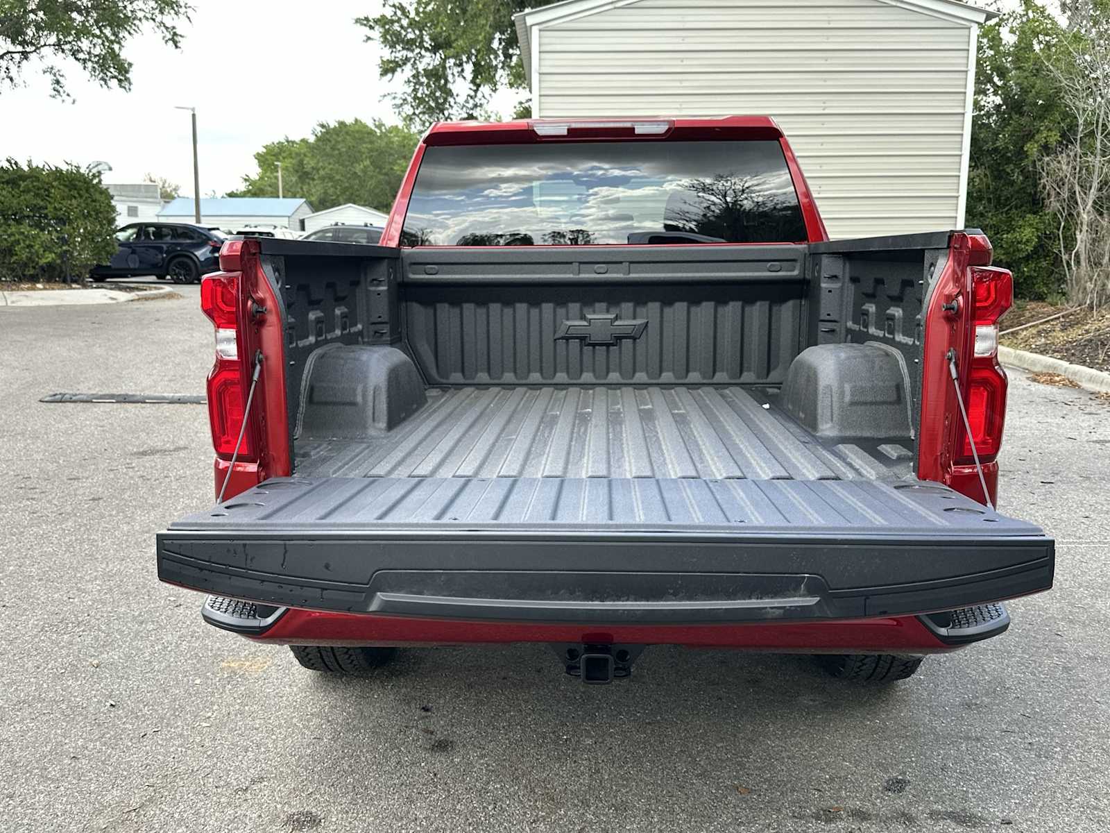 Thumbnail: 2026 Chevrolet Silverado 1500 - 25