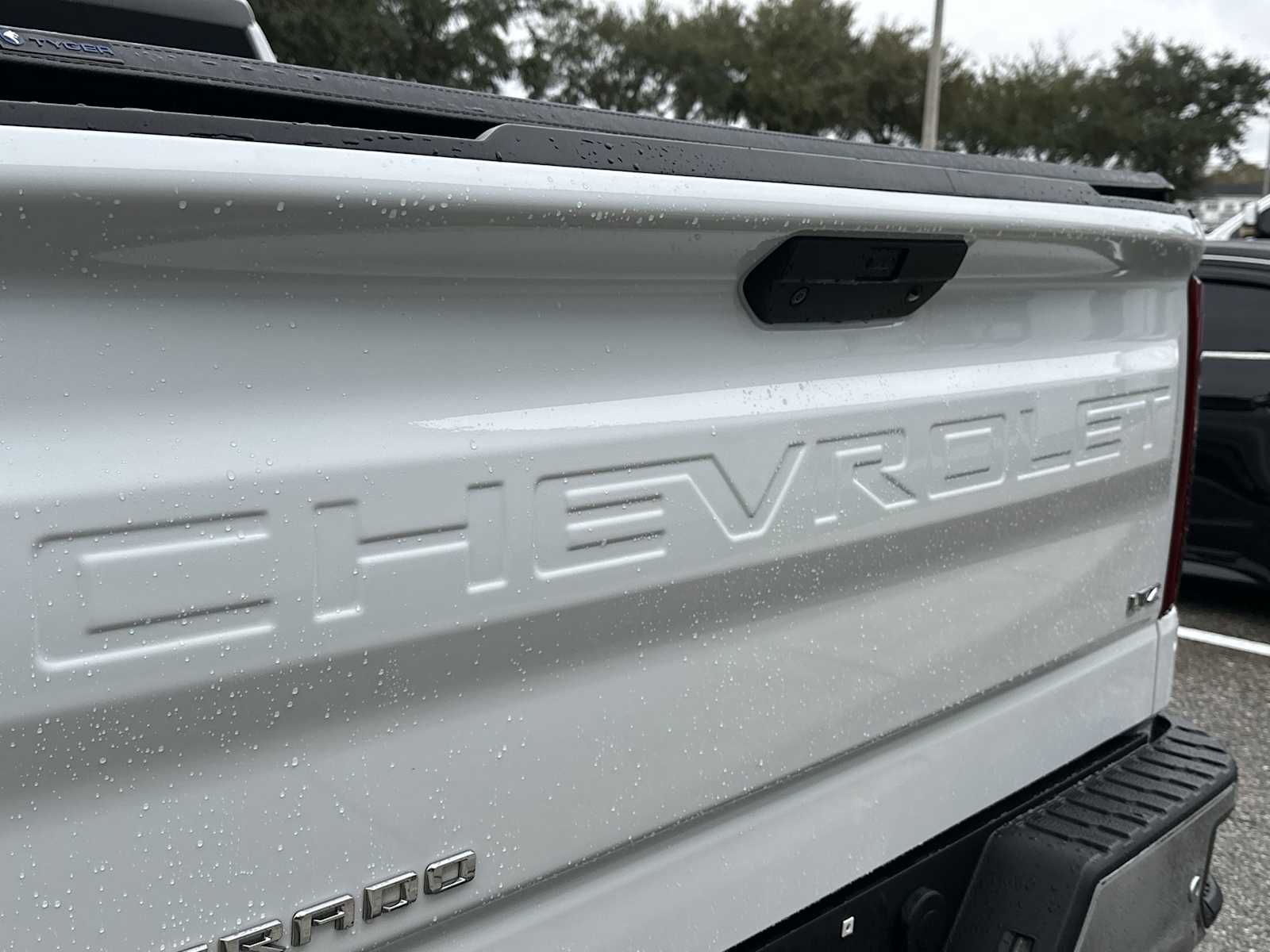 Thumbnail: 2021 Chevrolet Silverado 1500 - 10