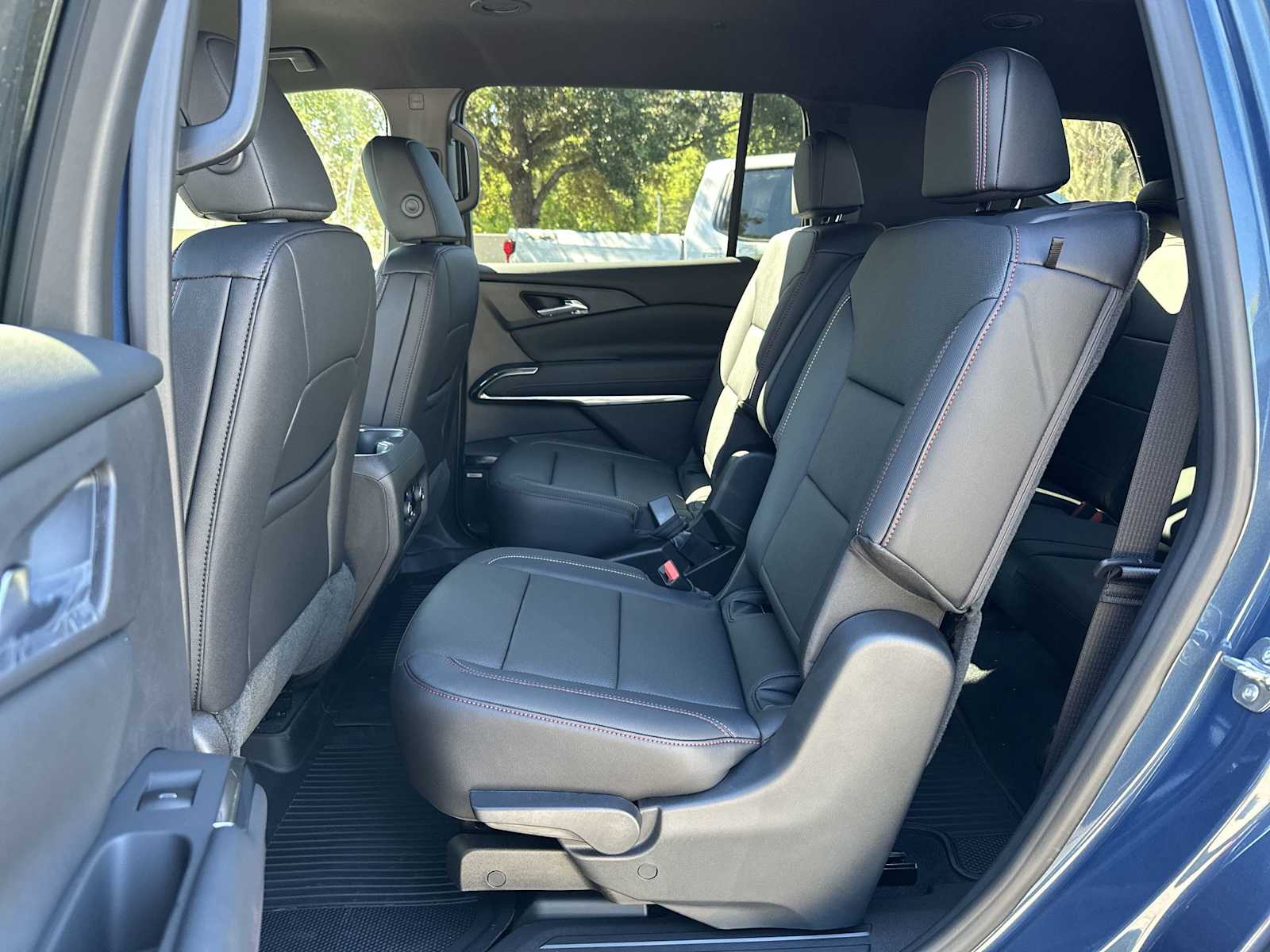 Thumbnail: 2026 Chevrolet Traverse - 17