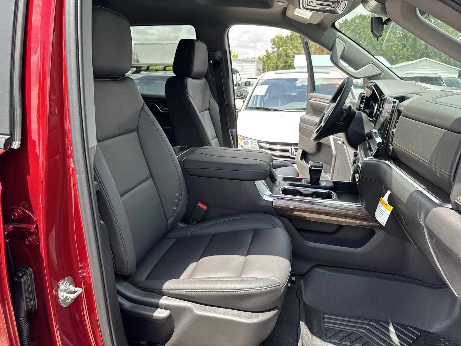 2025 Chevrolet Silverado 1500  19